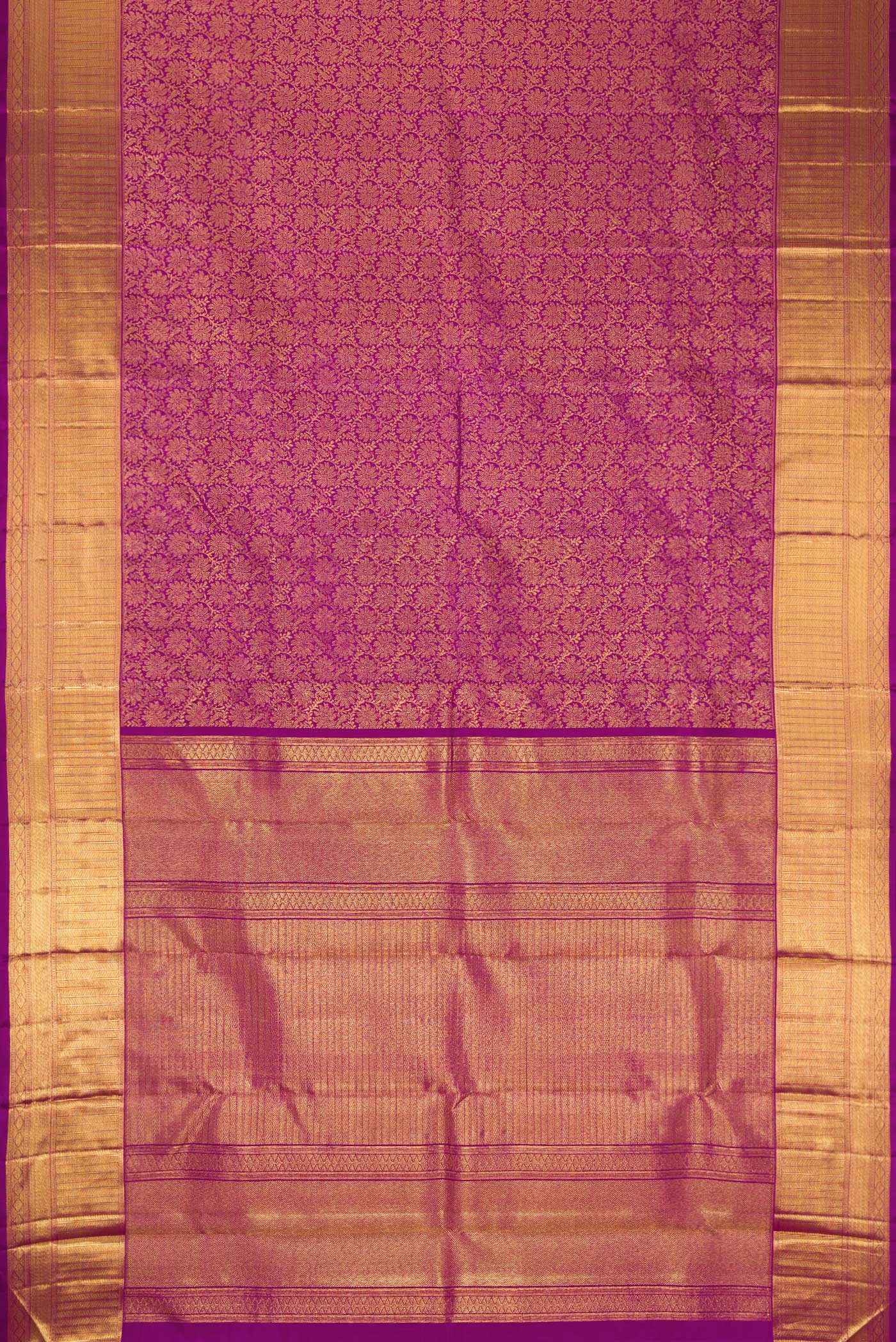 Flat view of Purple Dual Tone Kanjivaram Silk Saree with Zari Brocade on the body and Zari Border. 