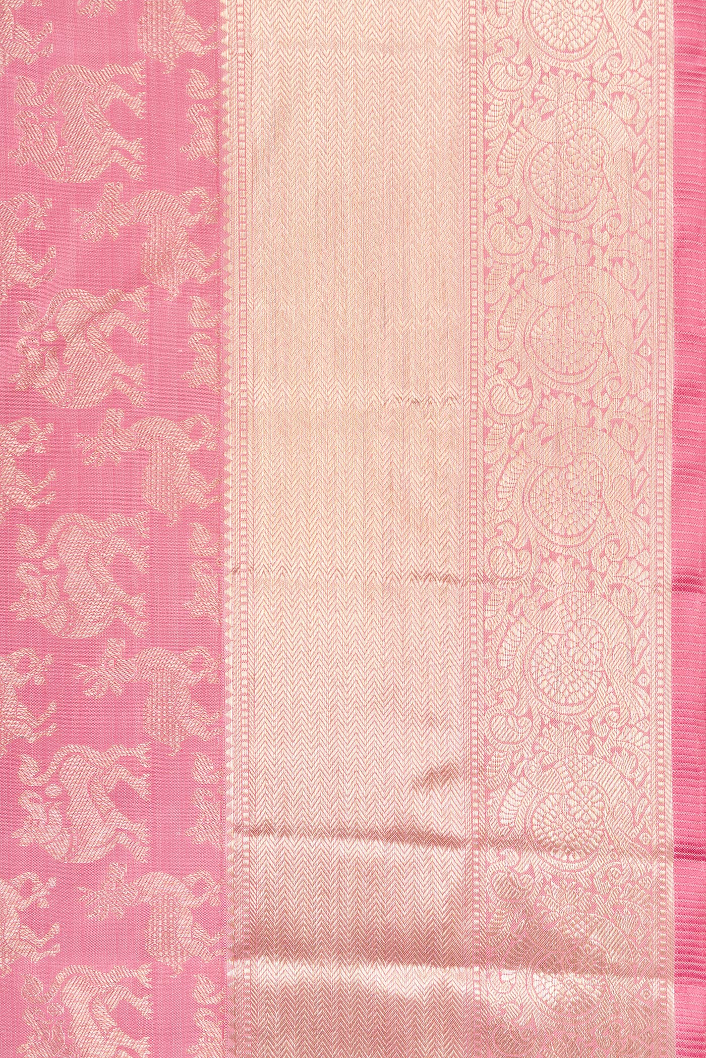 Border image of Pink Dual Tone Kanchipuram Silk Saree with Zari Brocade on the body and Zari Border. 