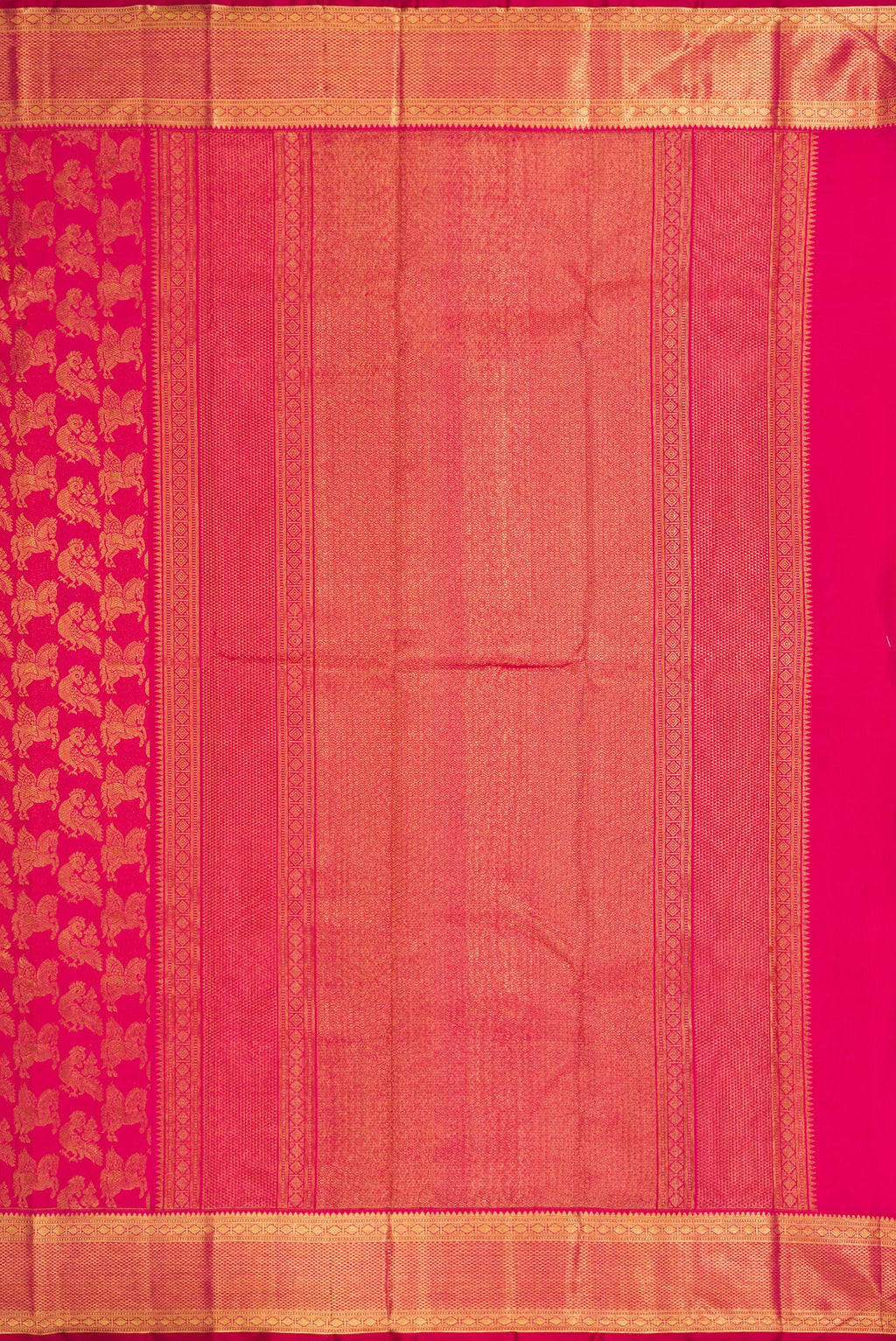 Close up image of the pallu of Pink Dual Tone Kanchipuram Silk Saree with Zari Brocade on the body and Zari Border. 
