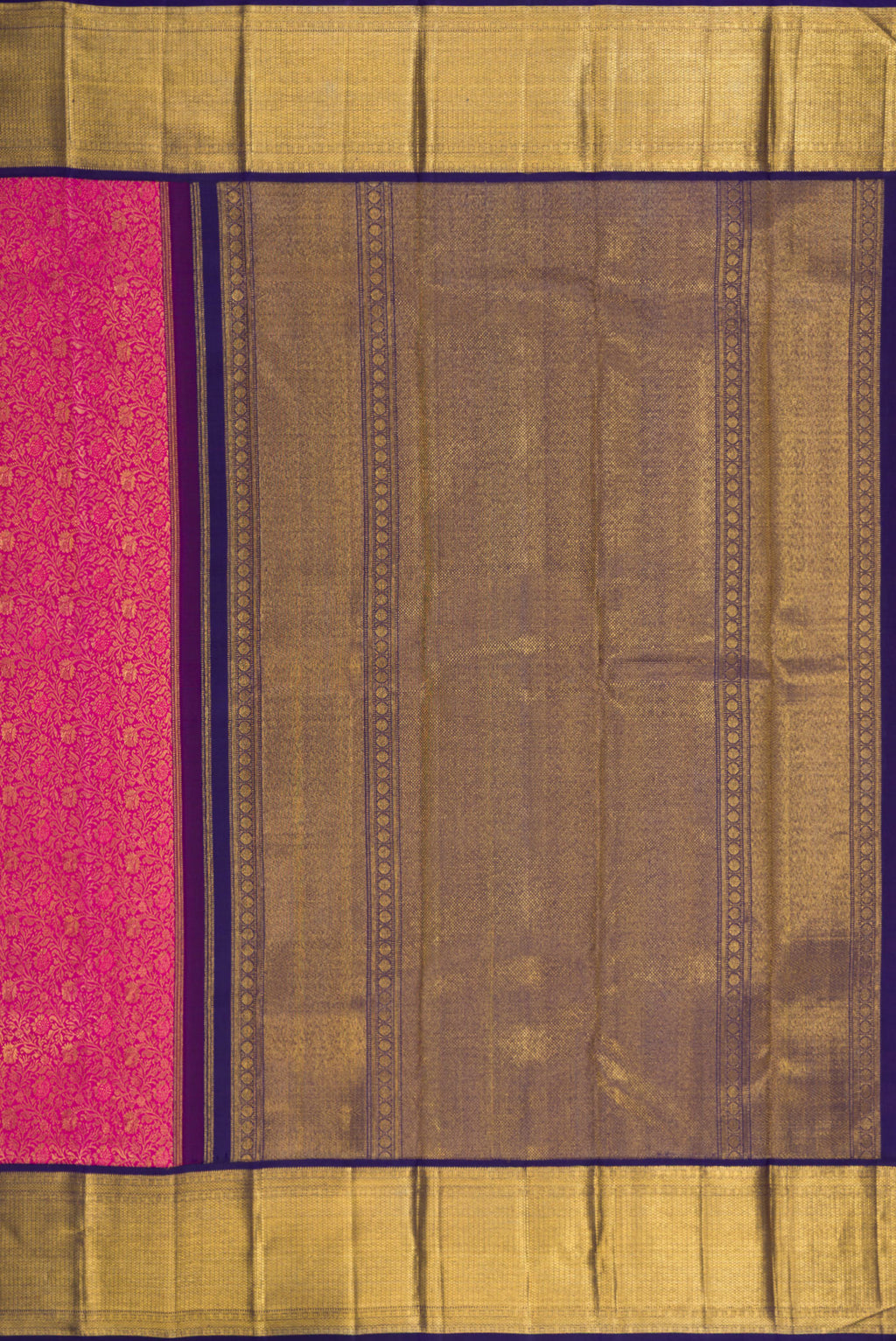Close up image of the pallu of Pink Dual Tone Kanjivaram Silk Saree with Zari Brocade on the body and Zari Border. 