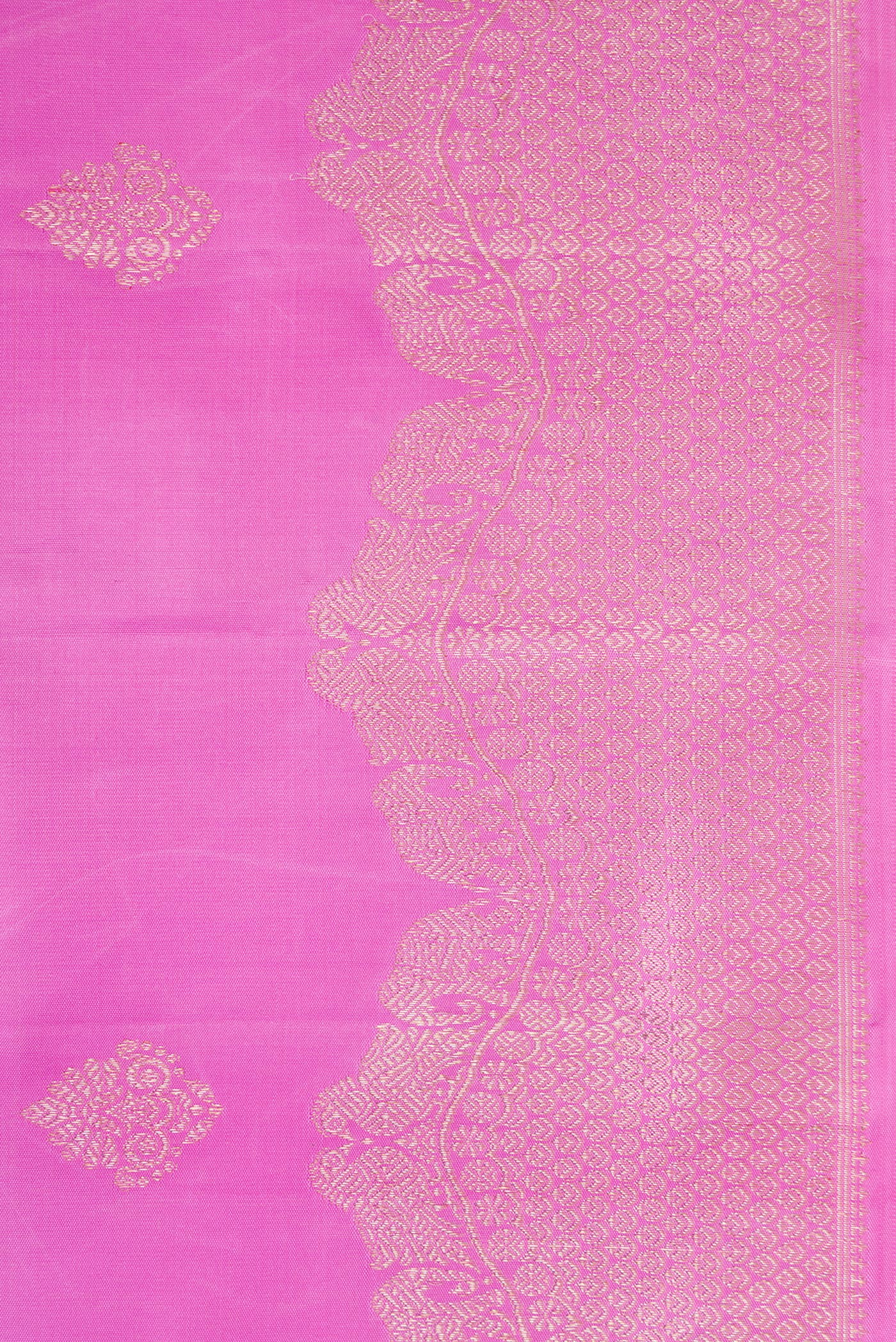 Border image of Pink Dual Tone Kanjivaram Silk Saree with Zari Butta on the body and Fancy Border. 