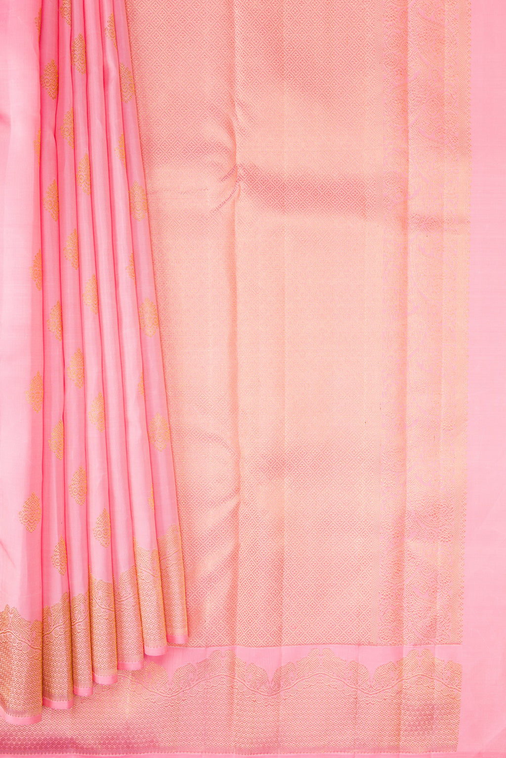 Pleats and pallu of Pink Dual Tone Kanjivaram Silk Saree with Zari Butta on the body and Fancy Border. 