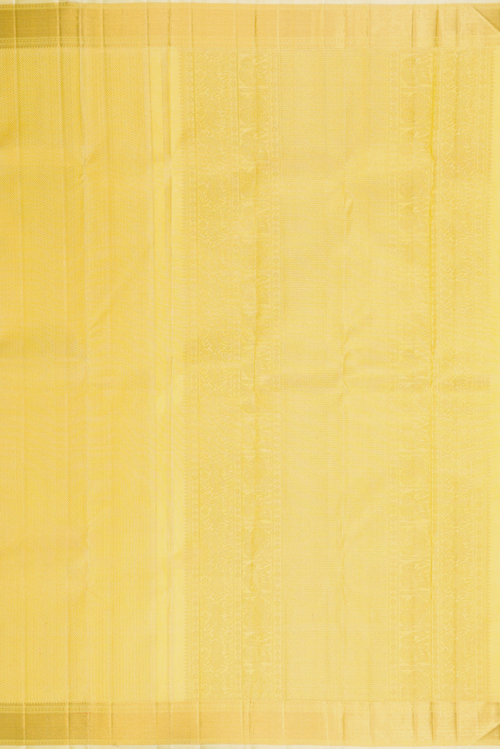 Close up image of the pallu of Lemon Yellow Dual Tone Kanjivaram Silk Saree with Zari Brocade on the body and Zari Border. 