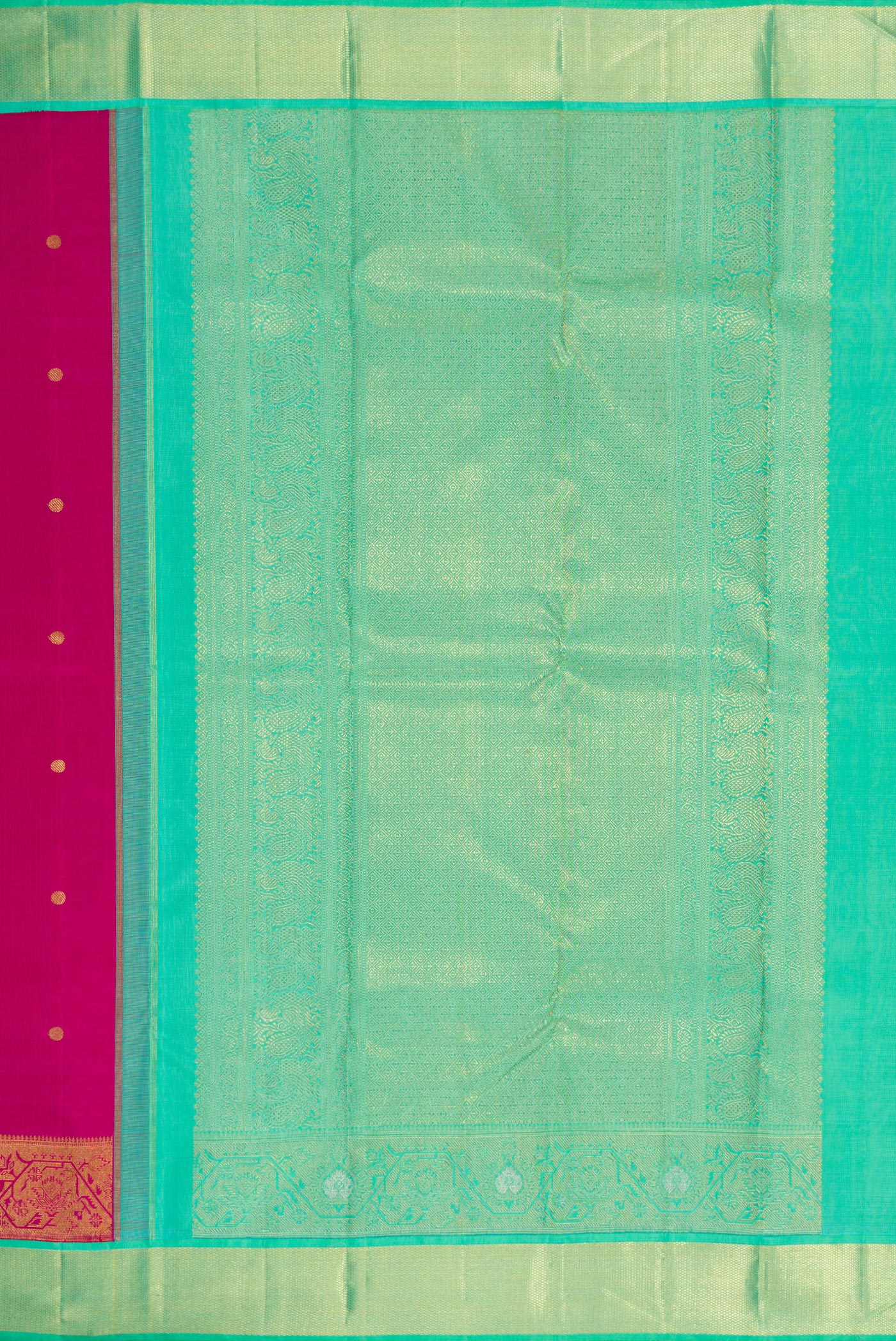 Close up image of the pallu of Pure Silk Pure Zari Magenta Dual Tone Kanchipuram Saree with Zari Butta on the body and Fancy Border. 