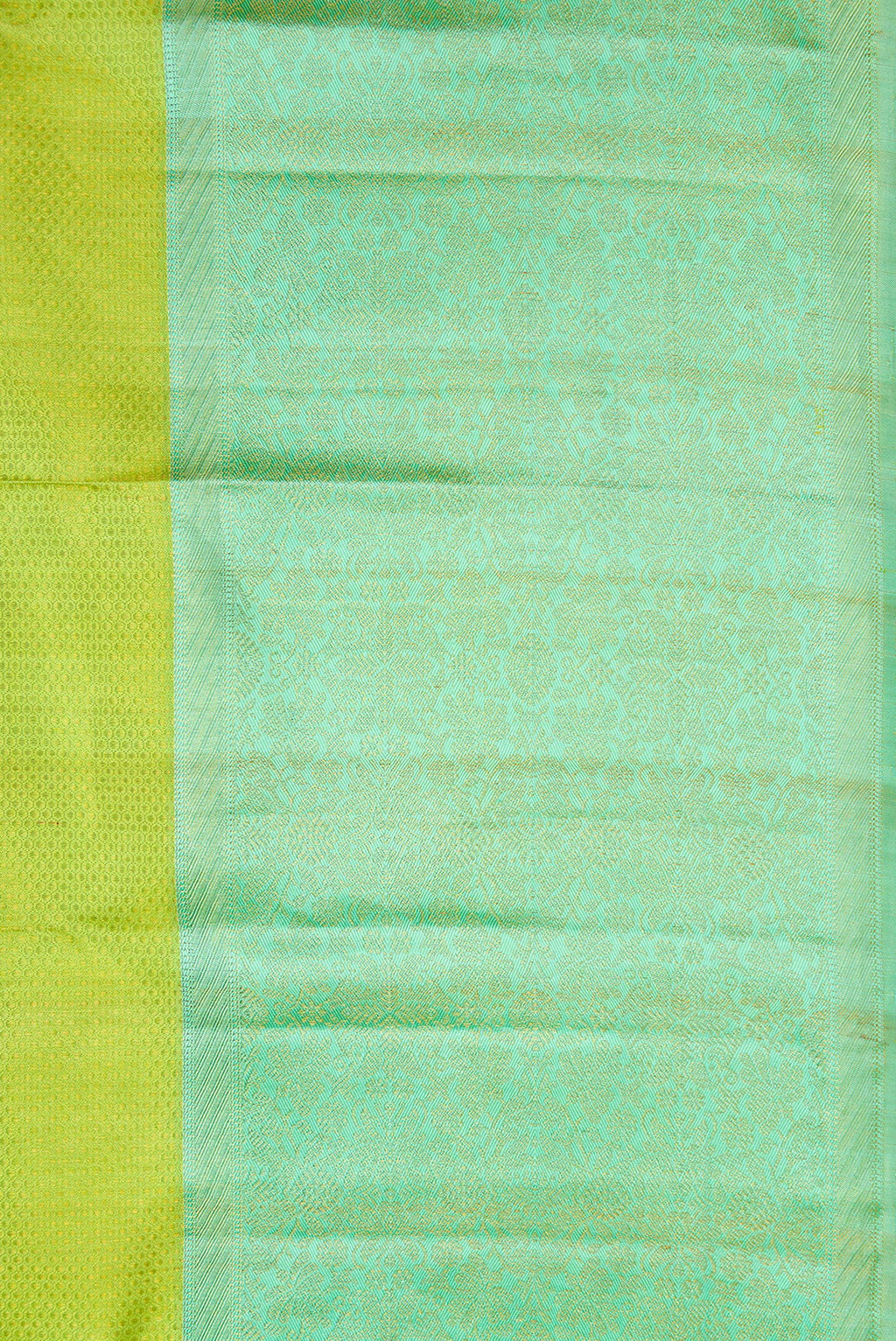 Border image of Parrot Green Dual Tone Kanchipuram Silk Saree with Zari Brocade on the body and Zari Border. 
