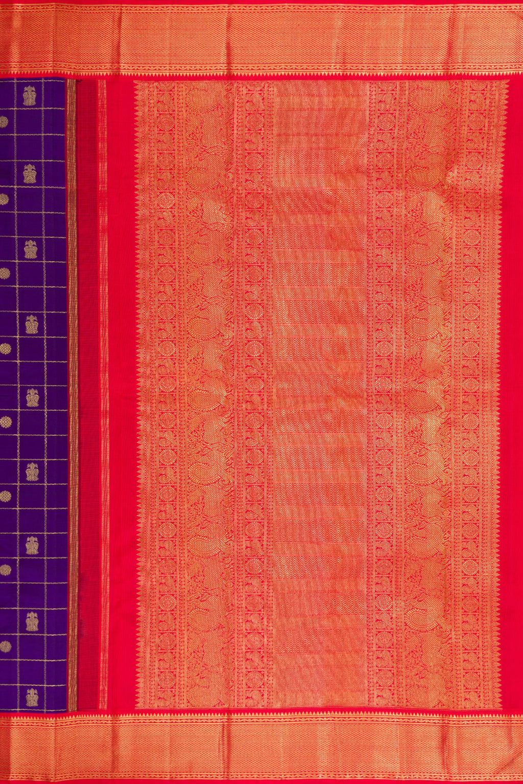 Close up image of the pallu of Pure Silk Pure Zari Violet Dual Tone Kanjivaram Saree with Checked design on the body and Zari Border. 