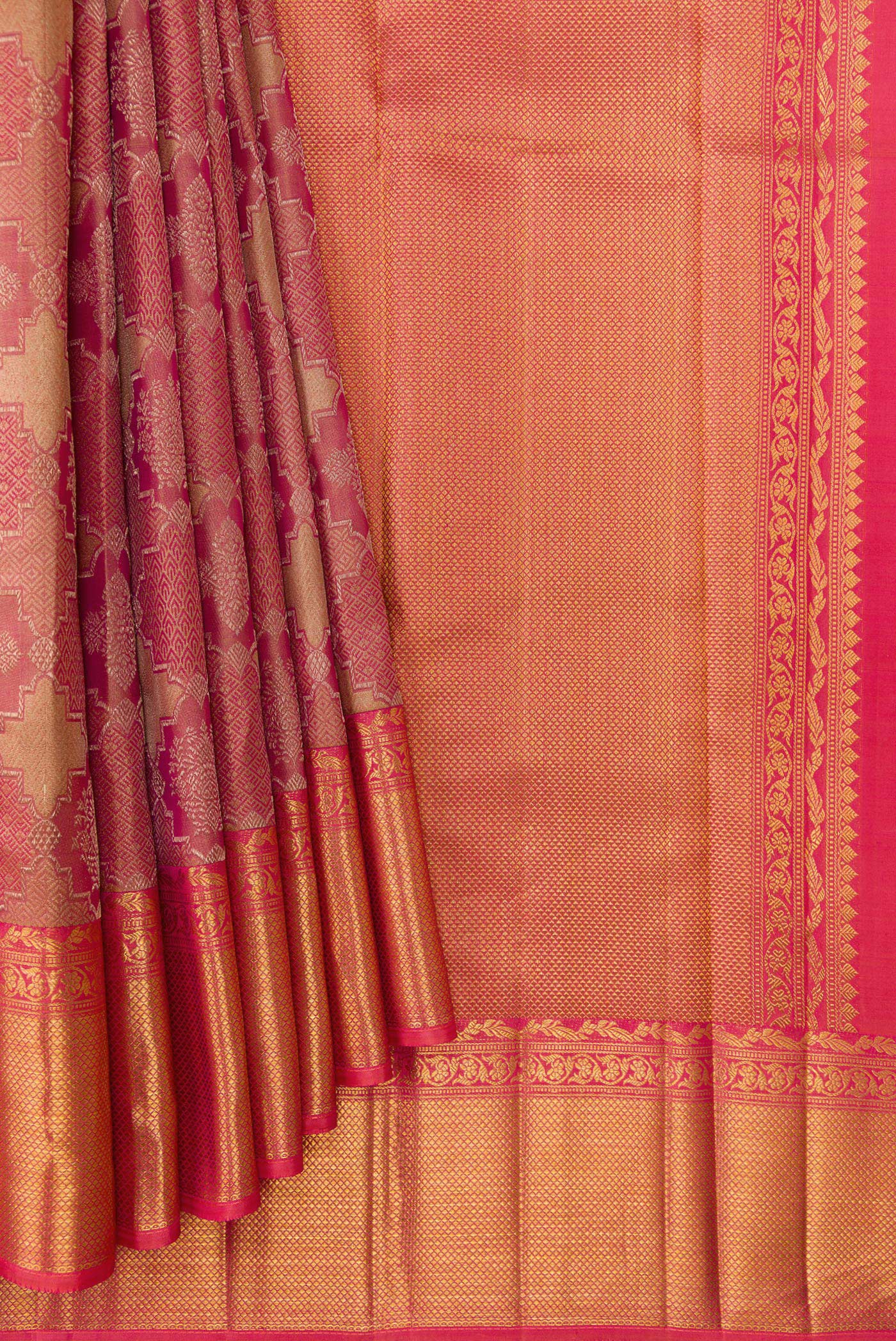 Pleats and pallu of Dark Pink Dual Tone Kanjivaram Silk Saree with Jacquard With Zari Butta on the body and Zari Border. 