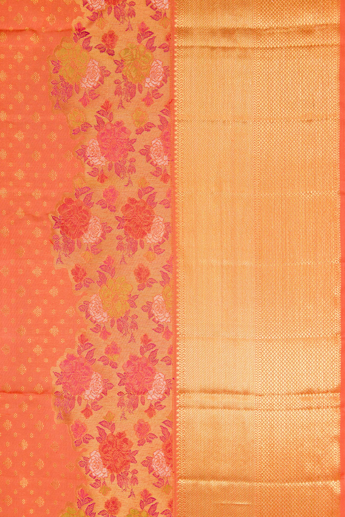 Border image of Pure Silk Pure Zari Peach Dual Tone Kanjivaram Saree with Zari Brocade on the body and Zari Border. 
