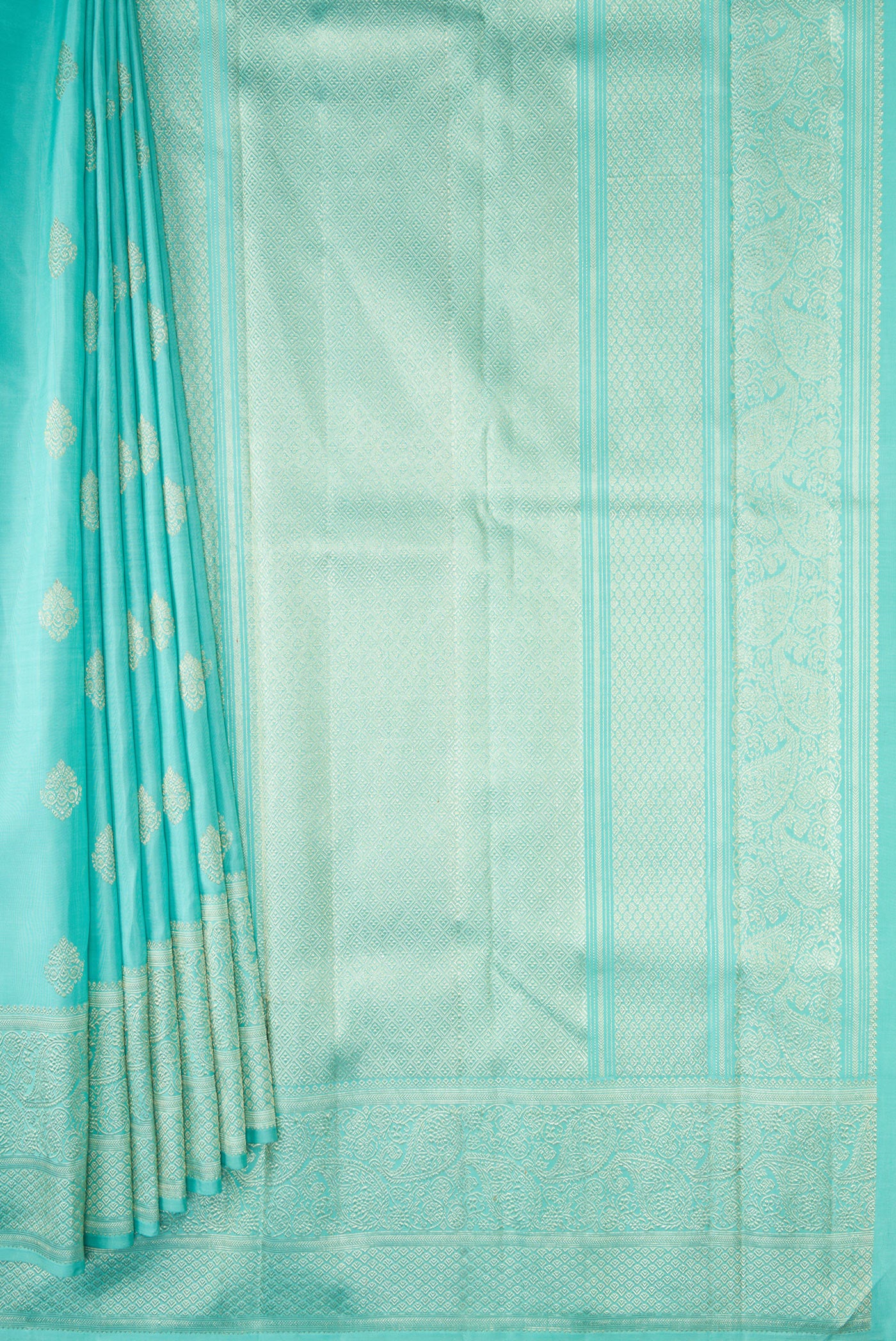 Pleats and pallu of Sky Blue Dual Tone Kanjivaram Silk Saree with Zari Butta on the body and Fancy Border. 