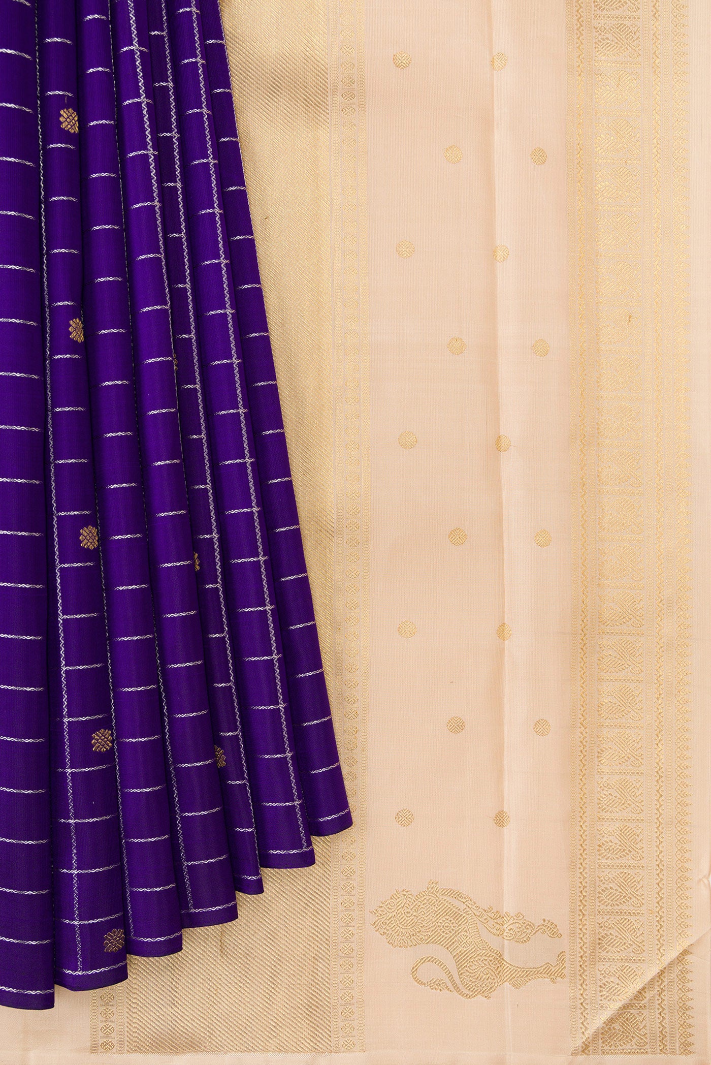 Pleats and pallu of Pure Silk Pure Zari Violet Dual Tone Kanjivaram Saree with Checked design on the body and Without Border. 