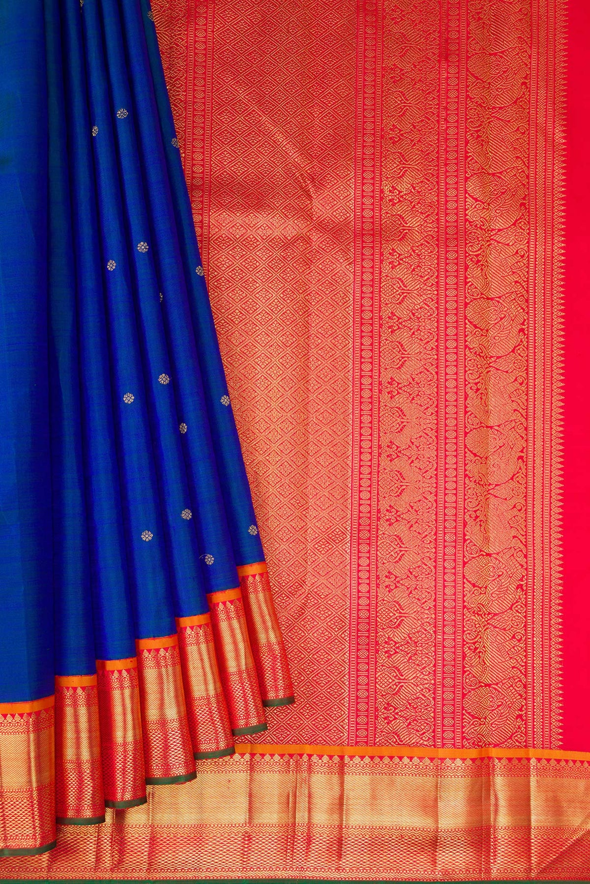 Pleats and pallu of Pure Silk Pure Zari Peacock Blue Dual Tone Kanjivaram Saree with Zari Butta on the body and Zari Border. 