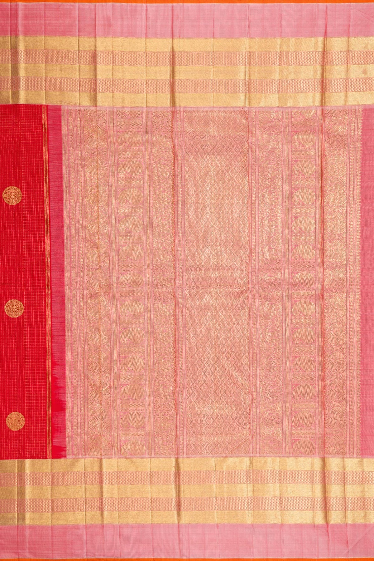 Close up image of the pallu of Pure Silk Pure Zari Red Dual Tone Kanjivaram Saree with Checked design on the body and Zari Border. 