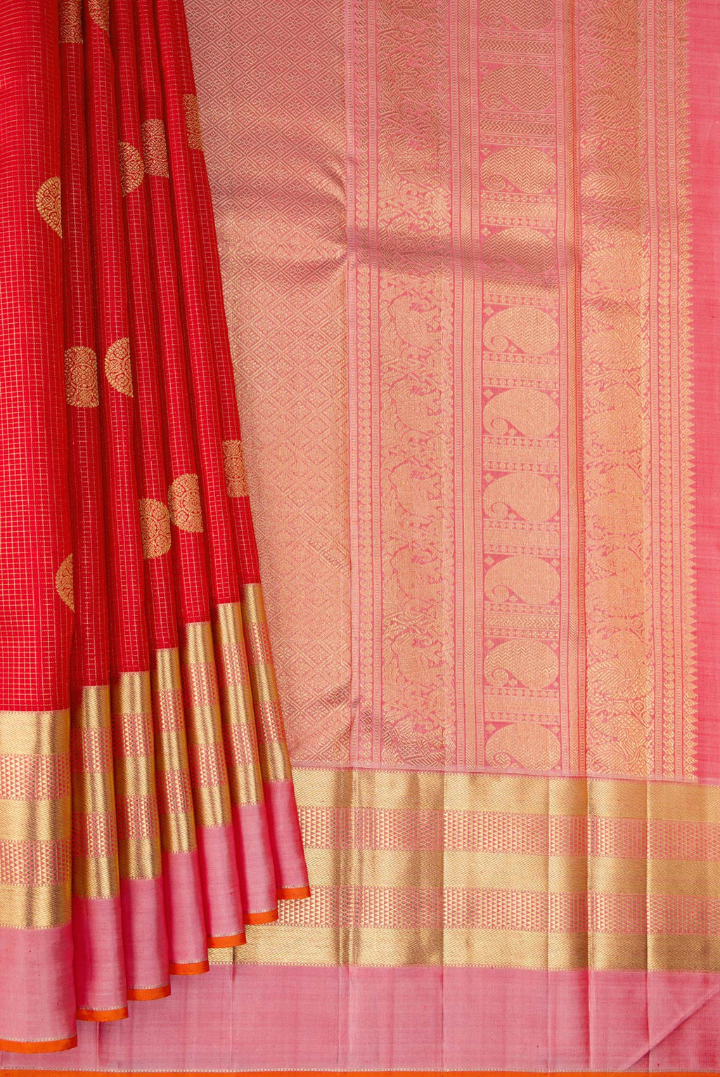 Pleats and pallu of Pure Silk Pure Zari Red Dual Tone Kanjivaram Saree with Checked design on the body and Zari Border. 