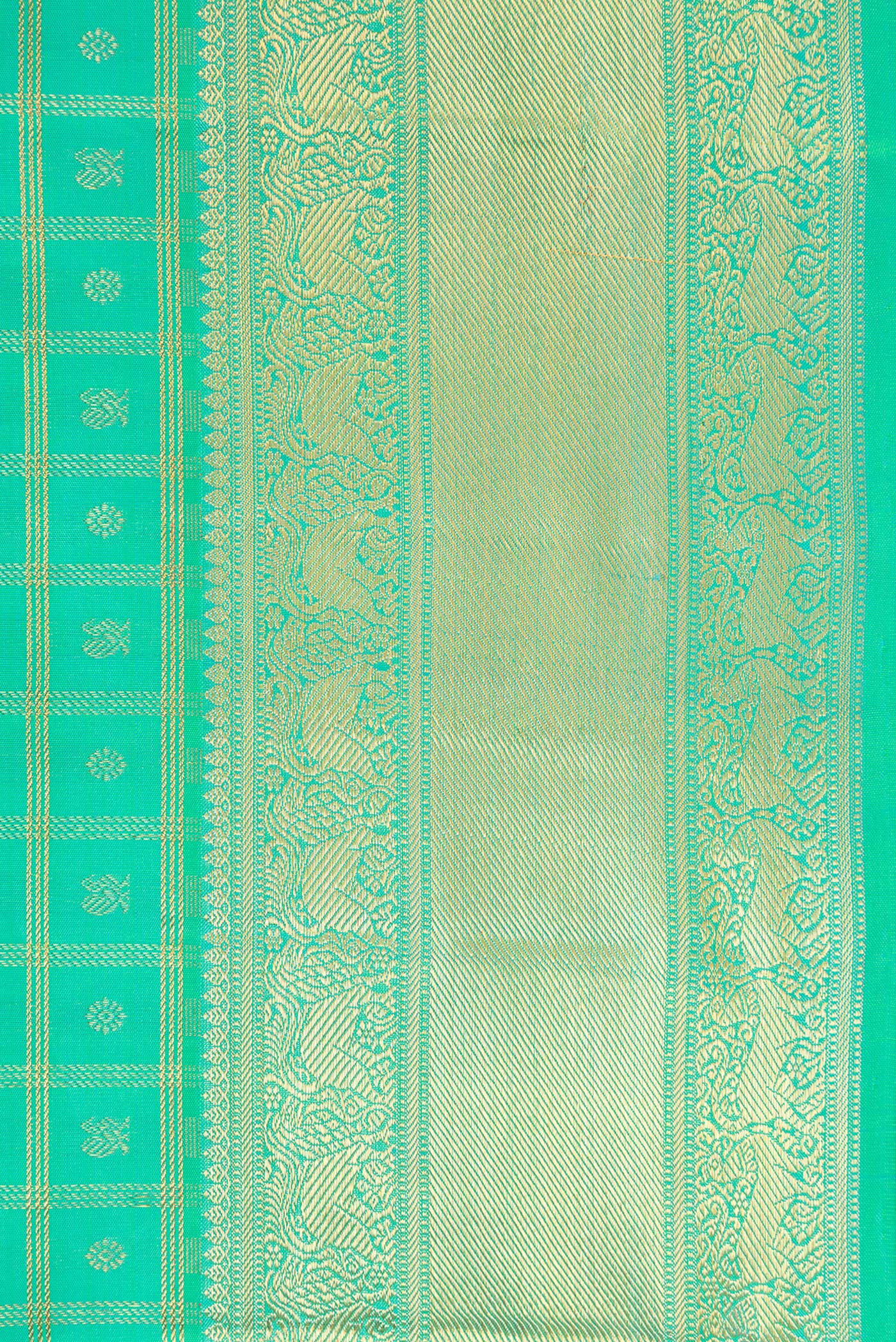 Border image of Pure Silk Pure Zari Sea Green Dual Tone Kanjivaram Saree with Zari Brocade on the body and Zari Border. 