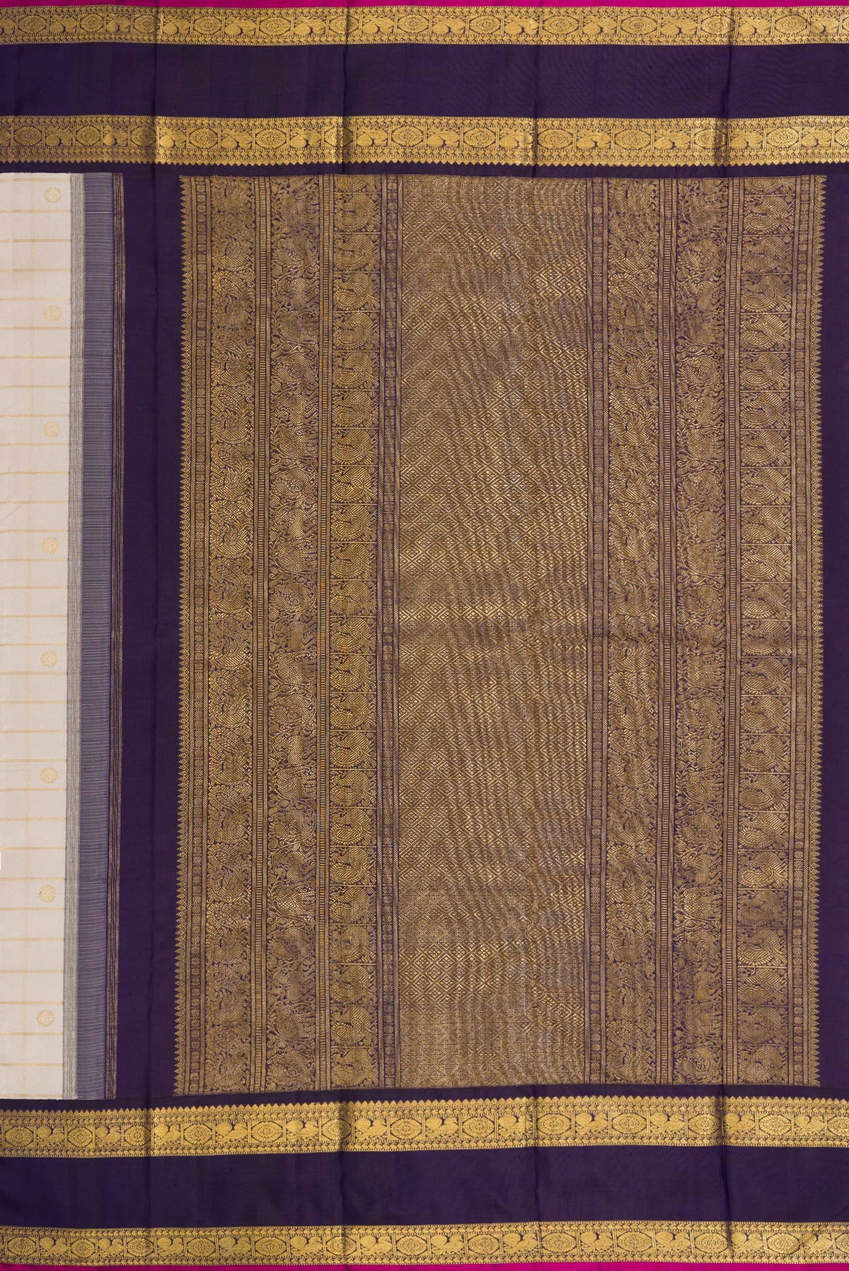 Close up image of the pallu of Pure Silk Pure Zari Off White Dual Tone Kanjivaram Saree with Checked design on the body and Zari Border. 
