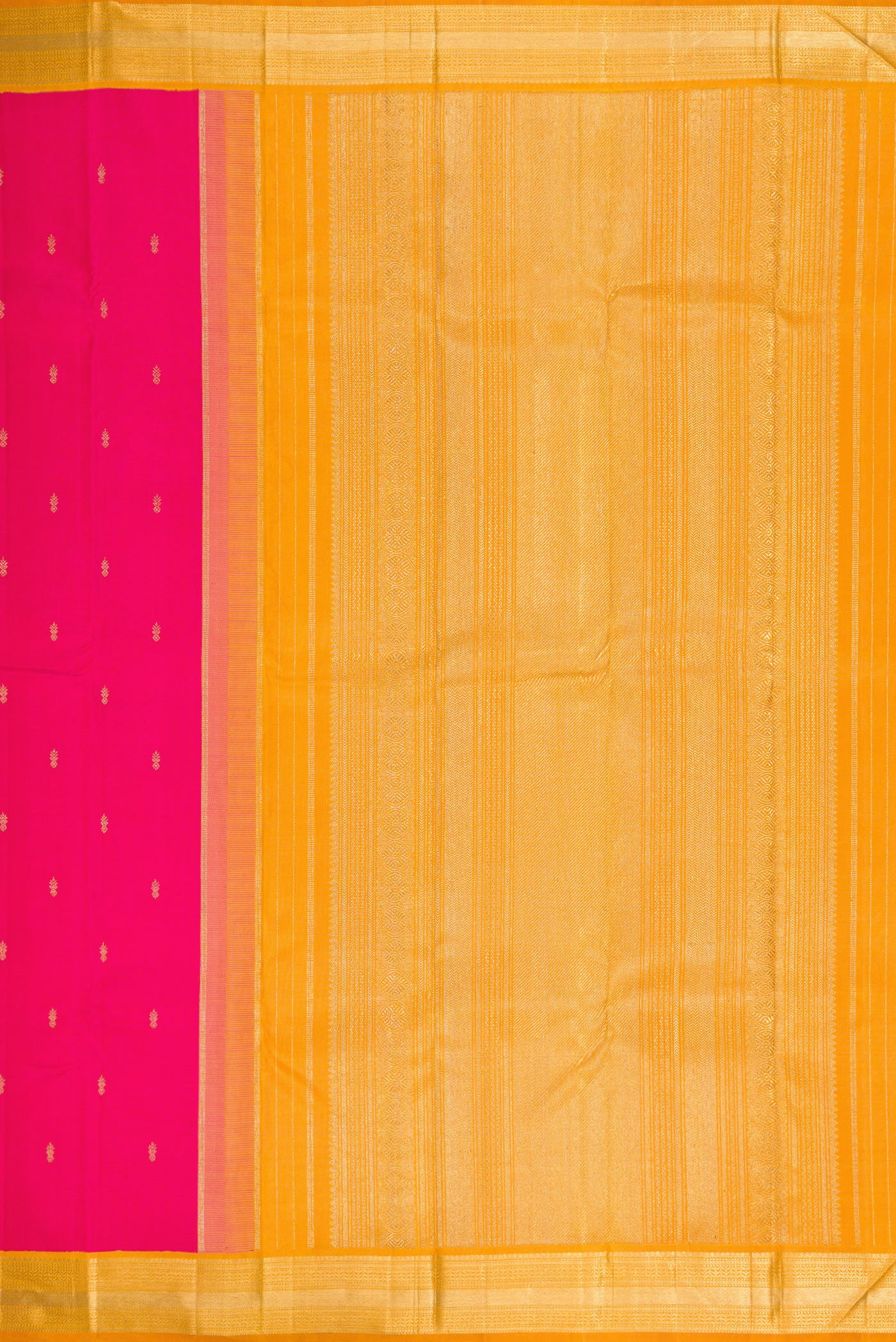 Close up image of the pallu of Pure Silk Pure Zari Pink Dual Tone Kanjivaram Saree with Zari Butta on the body and Zari Border. 