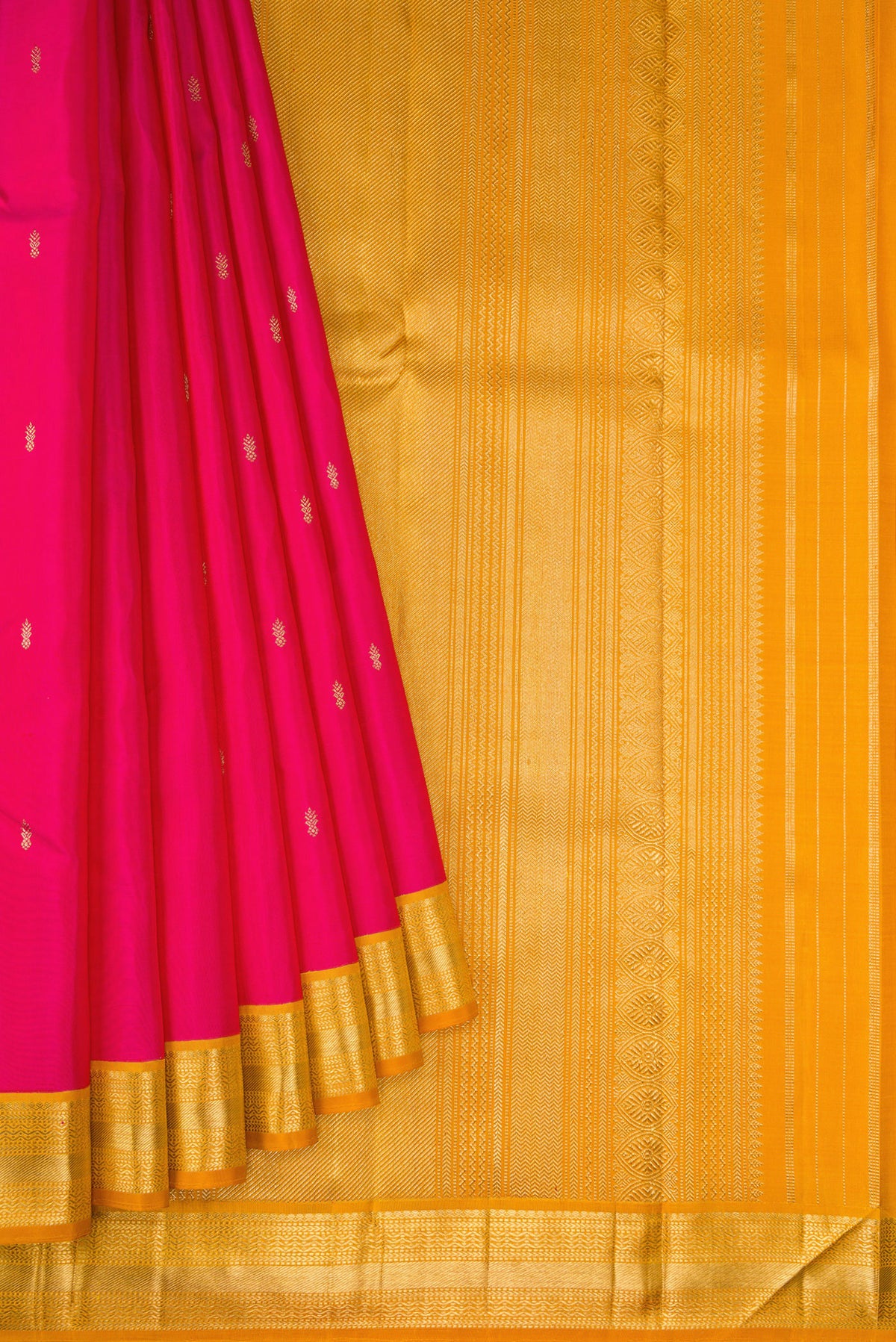 Pleats and pallu of Pure Silk Pure Zari Pink Dual Tone Kanjivaram Saree with Zari Butta on the body and Zari Border. 