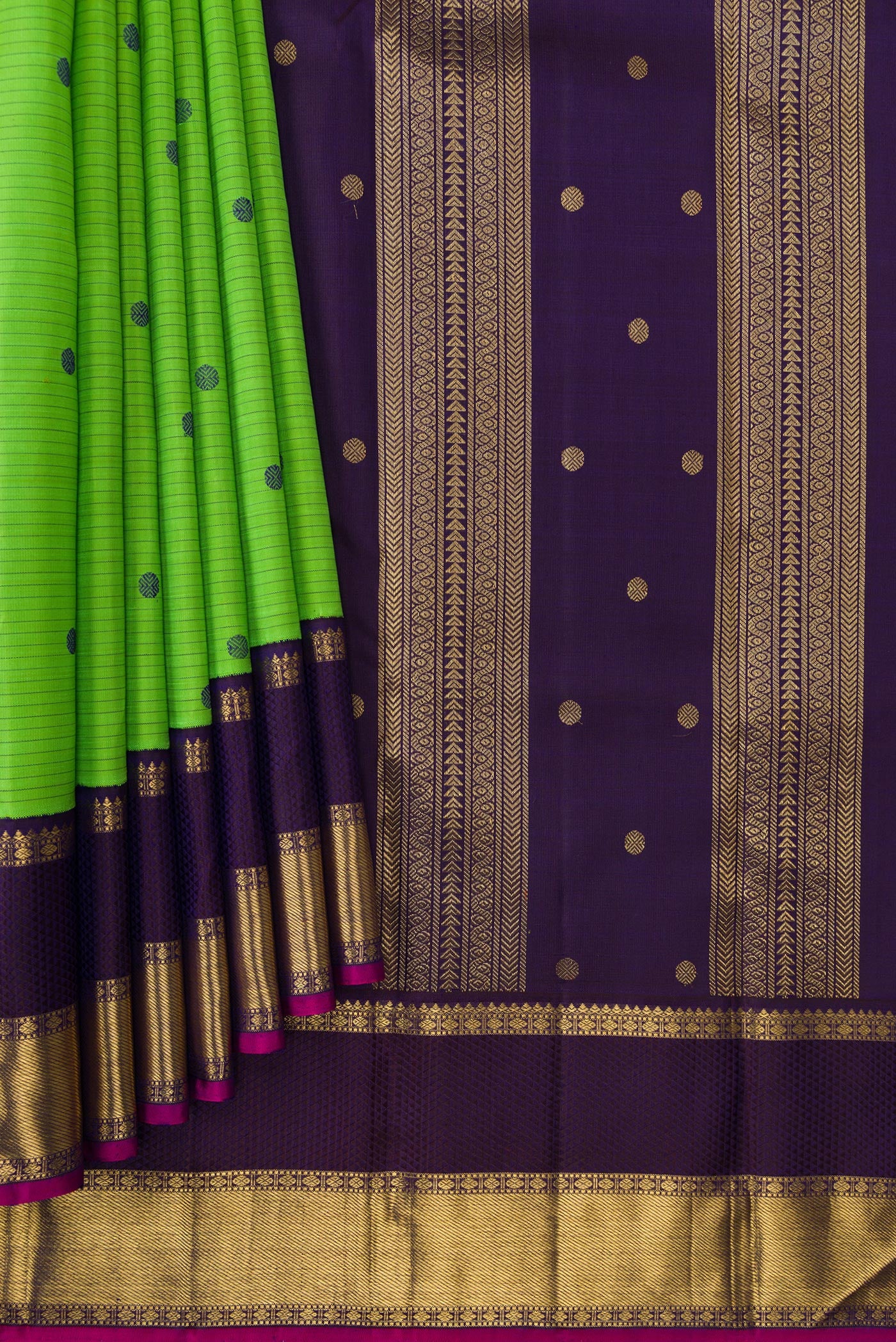 Pleats and pallu of Pure Silk Pure Zari Parrot Green Dual Tone Kanjivaram Saree with Stripes on the body and Zari And Thread Border. 