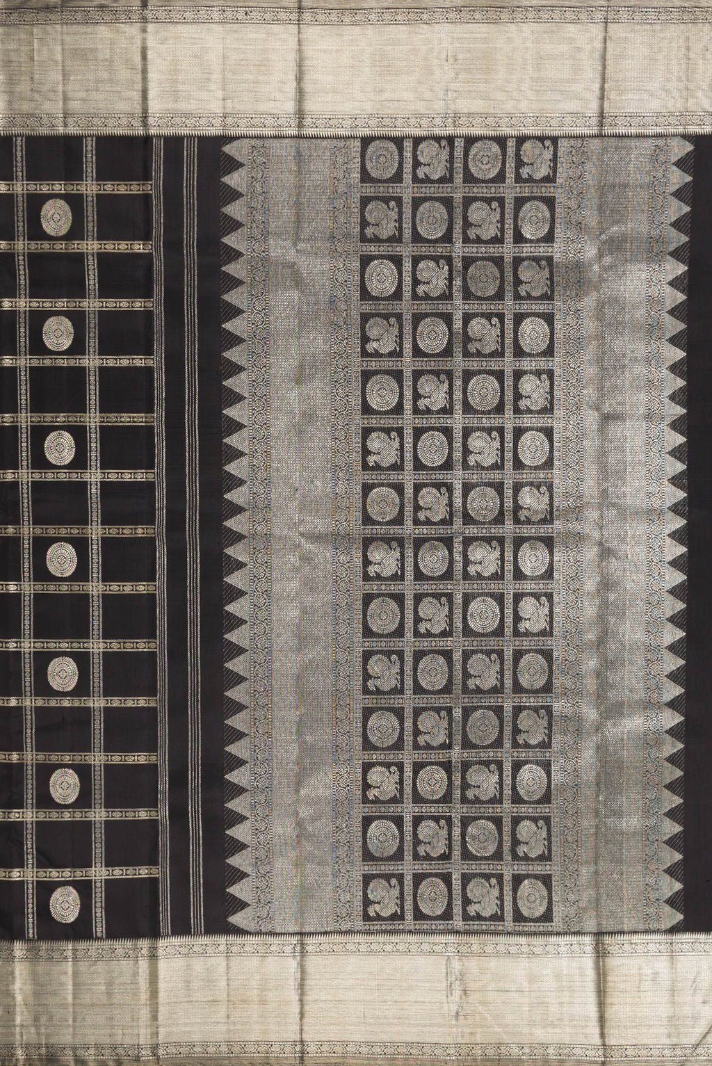 Close up image of the pallu of Beige and Off White Dual Tone Kanchipuram Silk Saree with Checked design on the body and Zari Border. 
