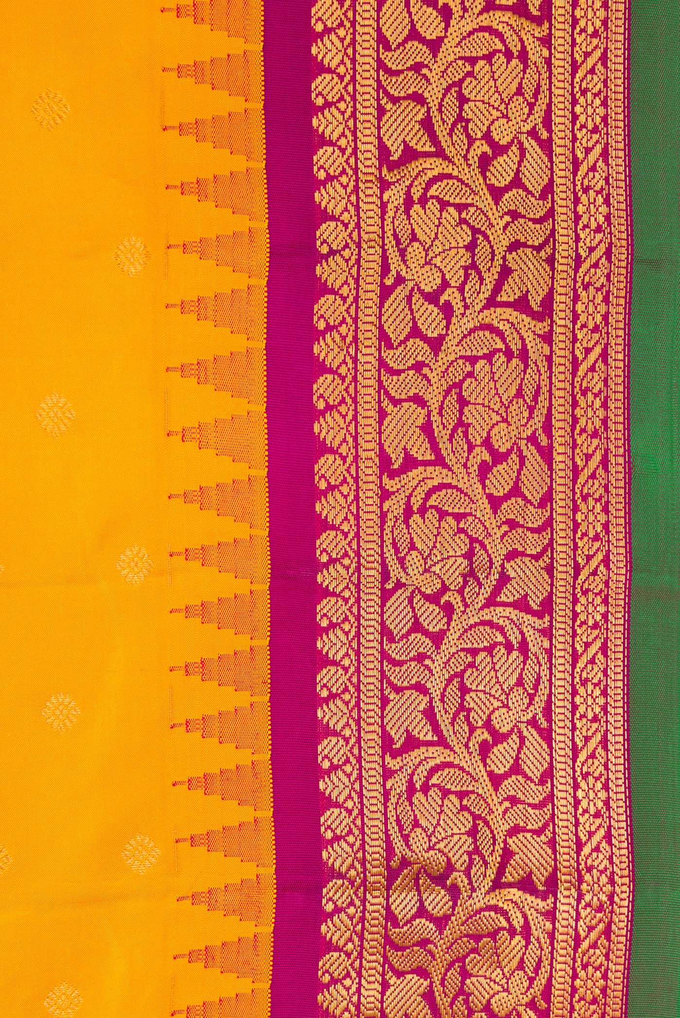 Border image of Mustard Dual Tone Gadwal Silk Saree with Zari Butta on the body and Zari Border. 