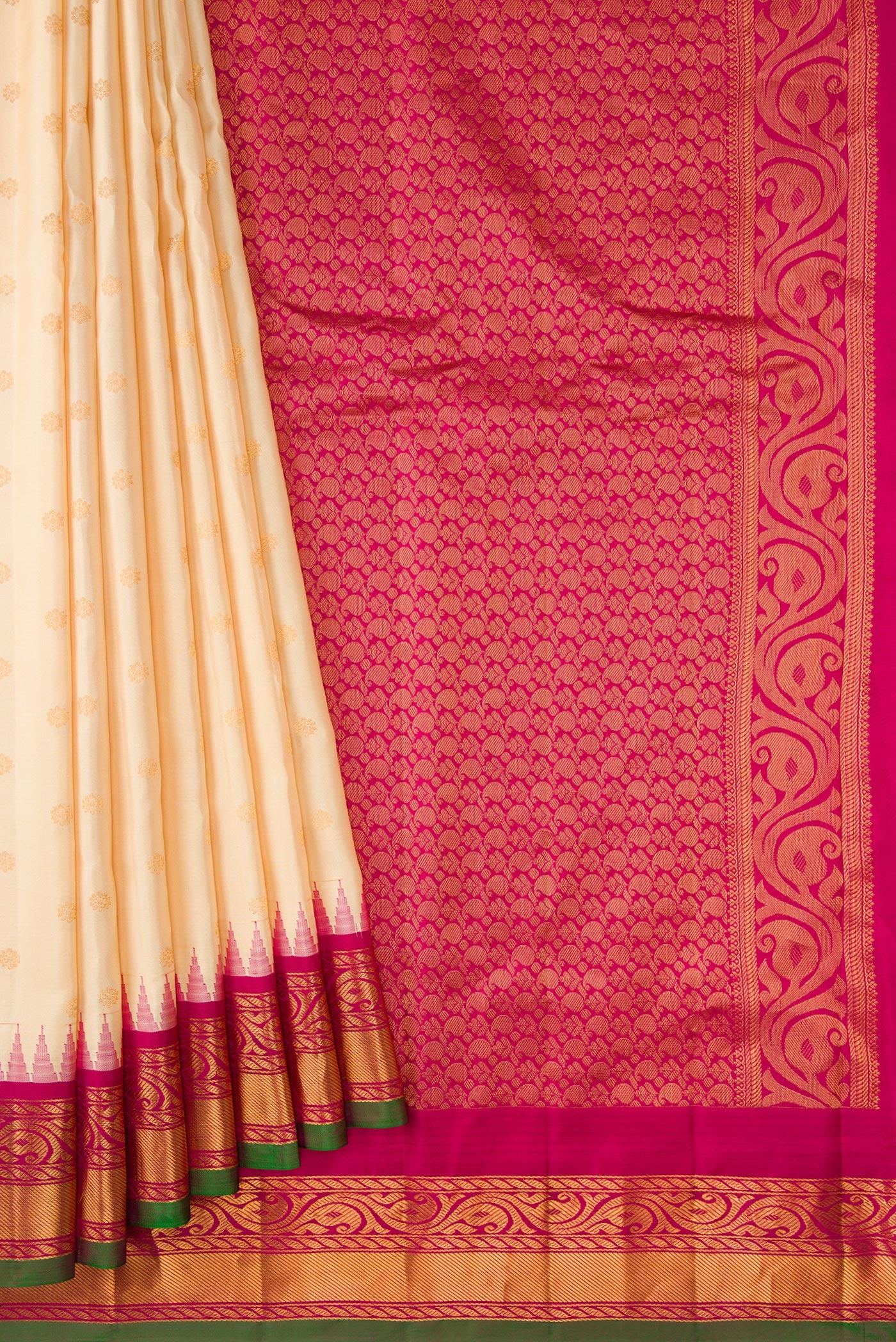 Pleats and pallu of Sandal Dual Tone Gadwal Silk Saree with Zari Butta on the body and Zari Border. 