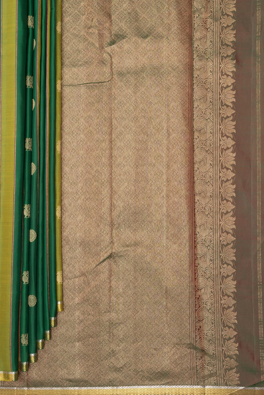 Pleats and pallu of Pure Silk Green Dual Tone Kanjivaram Saree with Stripes on the body and Zari Border. 