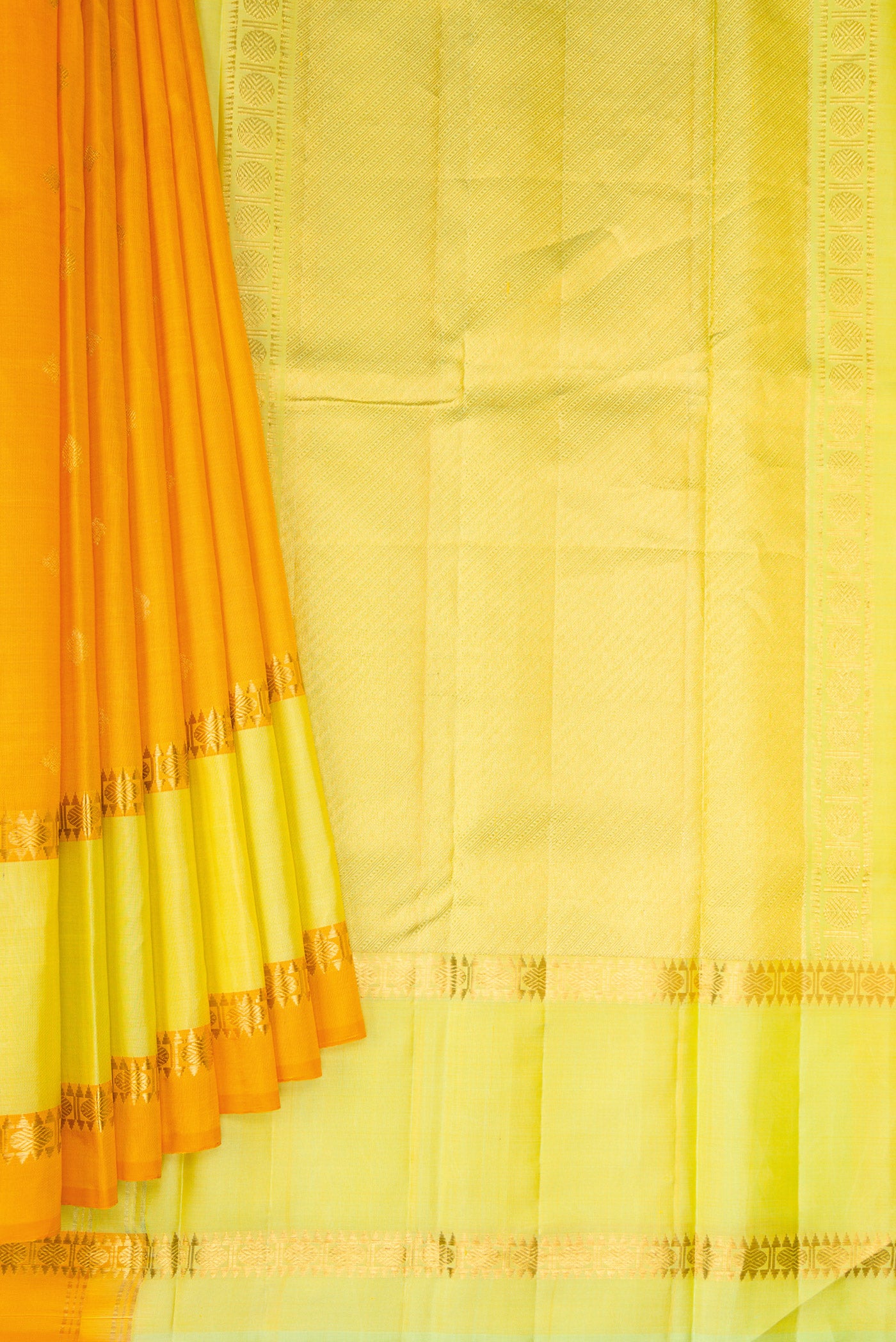 Pleats and pallu of Pure Silk Pure Zari Yellow Dual Tone Kanjivaram Saree with Zari Butta on the body and Zari Border. 