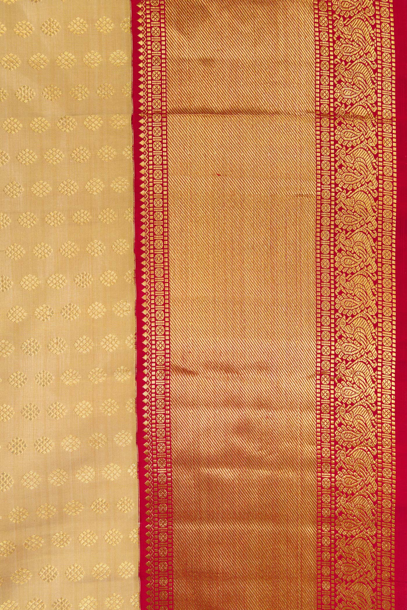Border image of Sandal Dual Tone Kanchipuram Silk Saree with Zari Butta on the body and Zari Border. 