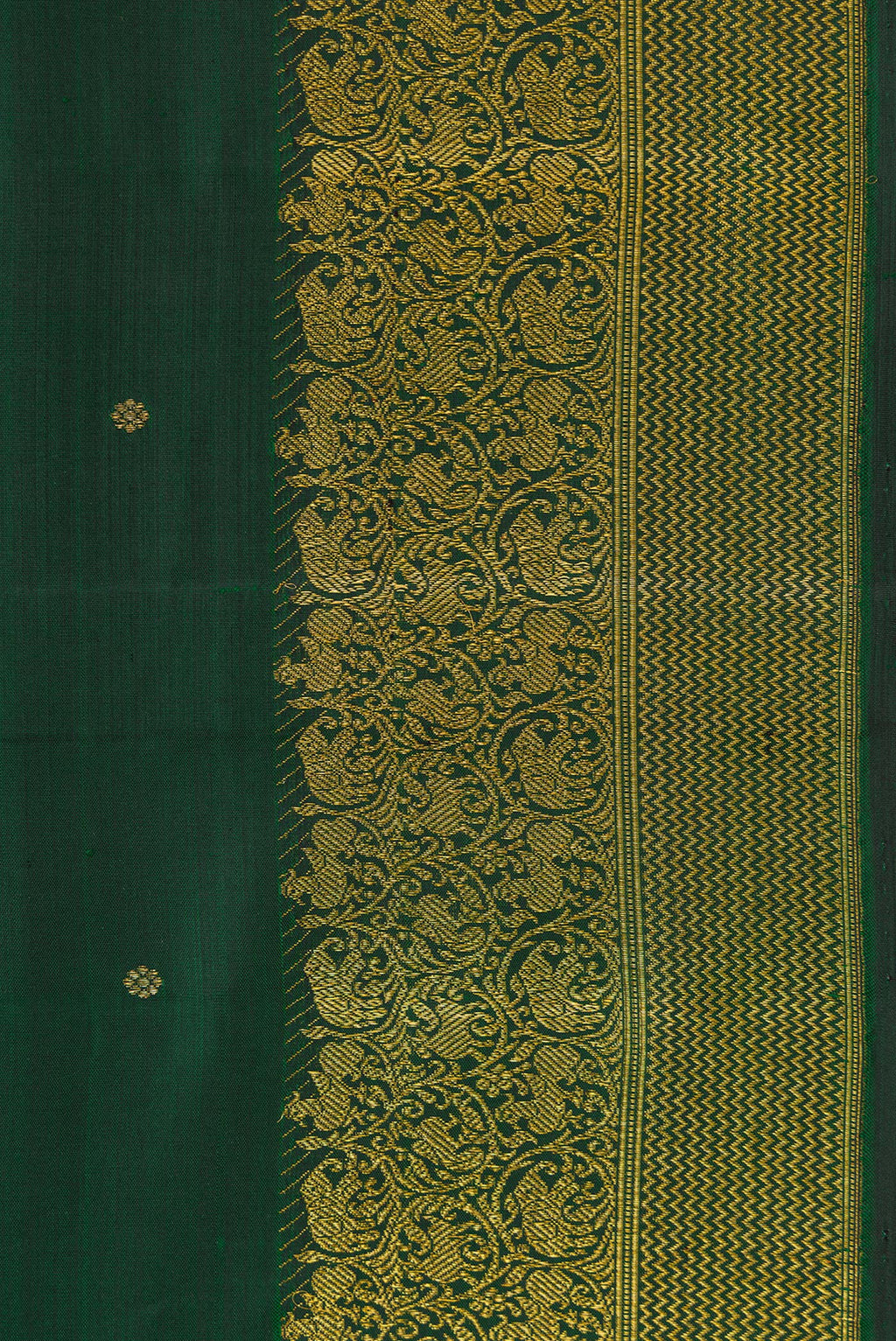 Border image of Green Dual Tone Kanjivaram Silk Saree with Zari Butta on the body and Zari Border. 