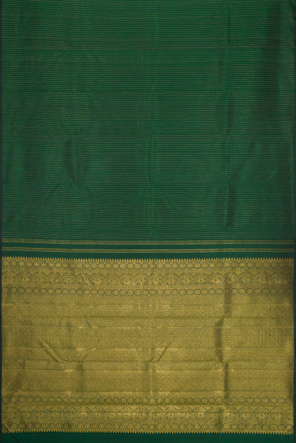 Flat view of Green Dual Tone Kanjivaram Silk Saree with Stripes on the body and Without Border. 