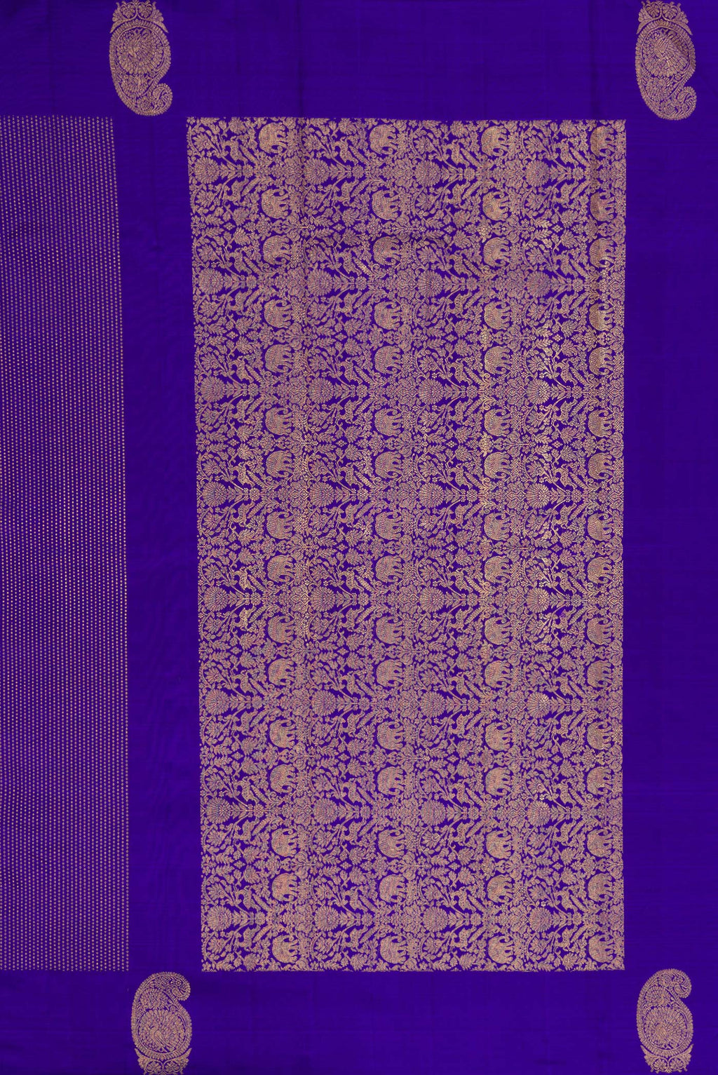 Close up image of the pallu of Royal Blue Dual Tone Kanjivaram Silk Saree with Stripes on the body and Fancy Border. 