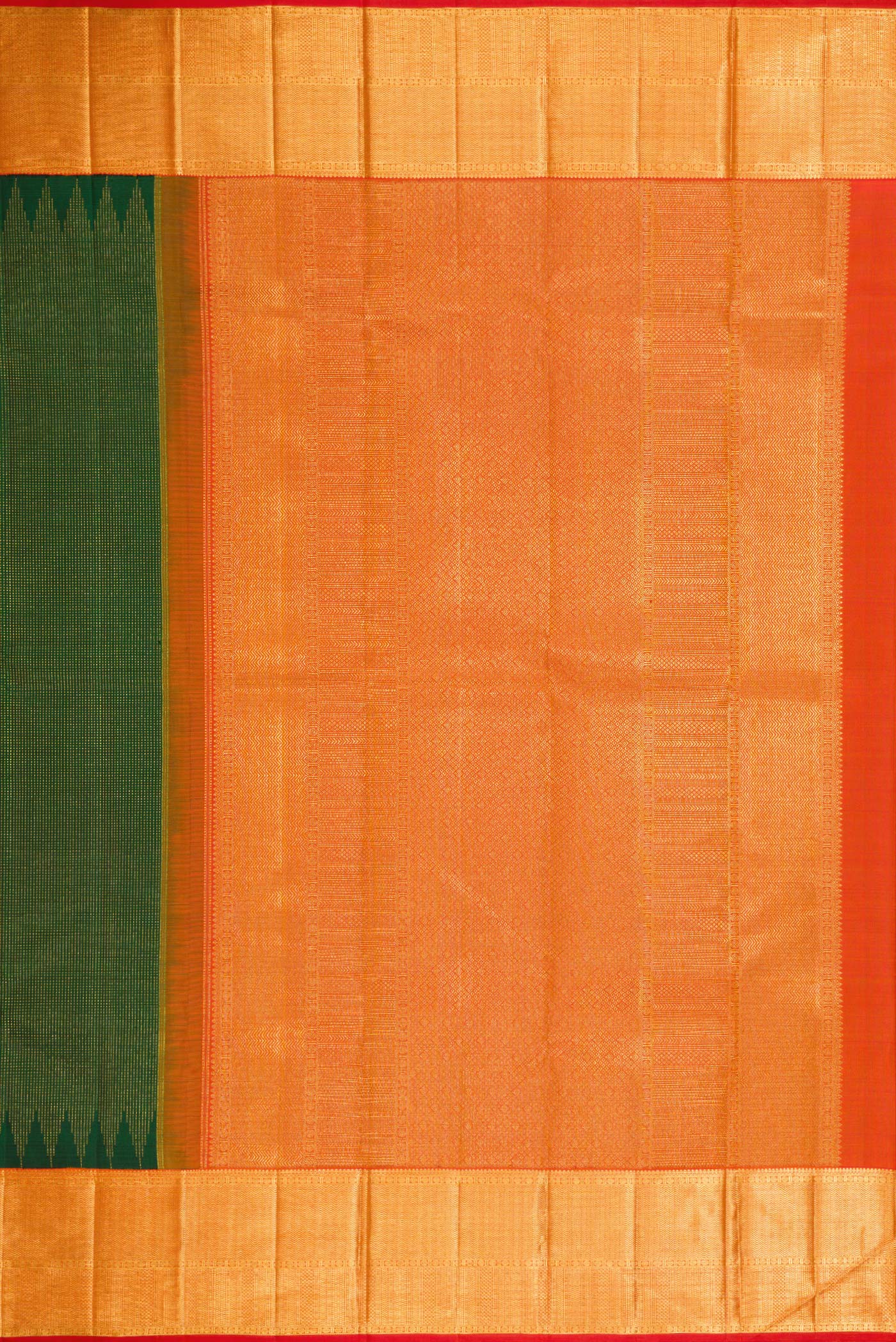 Close up image of the pallu of Green Dual Tone Kanchipuram Silk Saree with Stripes on the body and Zari Border. 