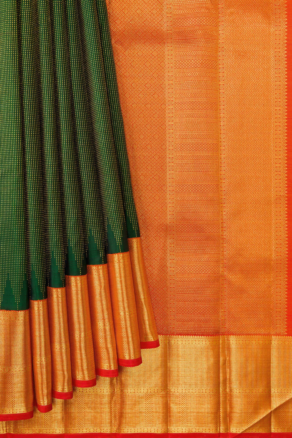 Pleats and pallu of Green Dual Tone Kanchipuram Silk Saree with Stripes on the body and Zari Border. 