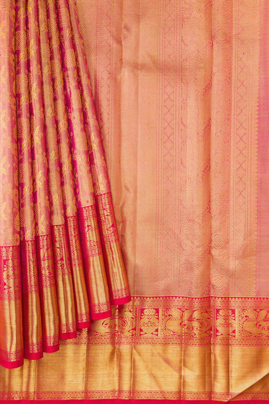 Pleats and pallu of Rose Gold Dual Tone Kanchipuram Tissue Silk Saree with Zari Brocade on the body and Zari Border. 