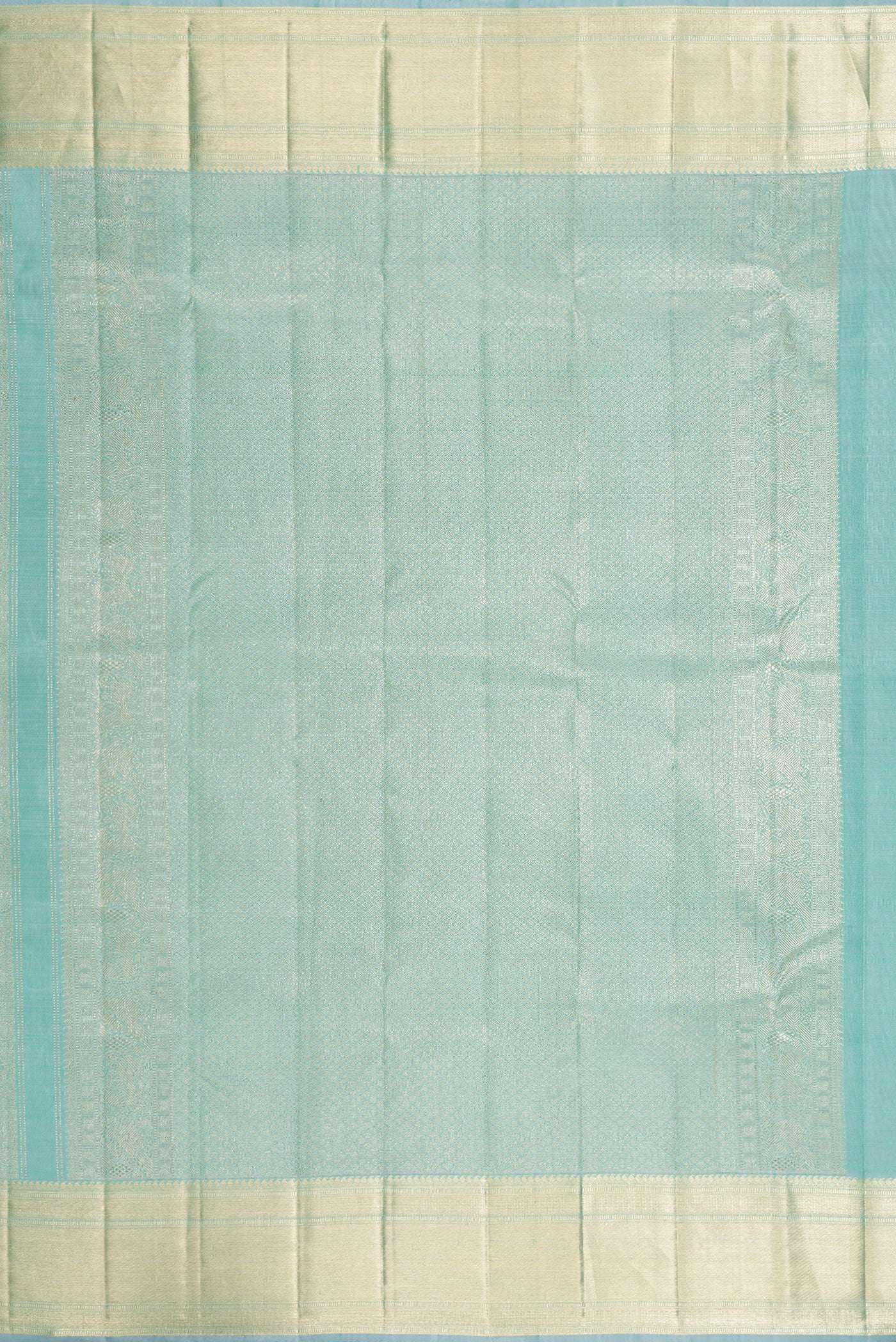 Close up image of the pallu of Sky Blue Dual Tone Kanchipuram Silk Saree with Zari Brocade on the body and Zari Border. 