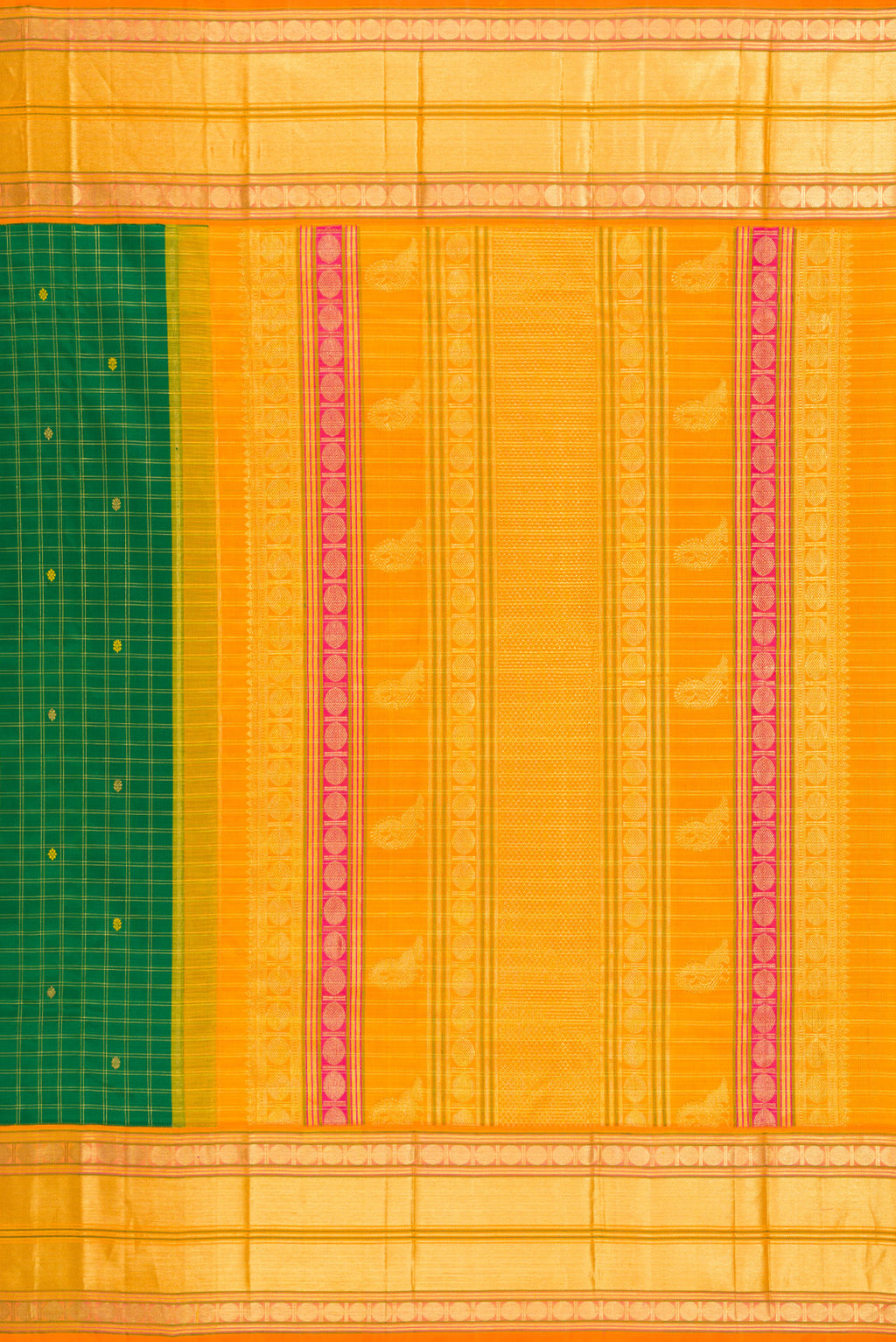 Close up image of the pallu of Green Kanjivaram Silk Saree with Checked design on the body and Zari Border. 