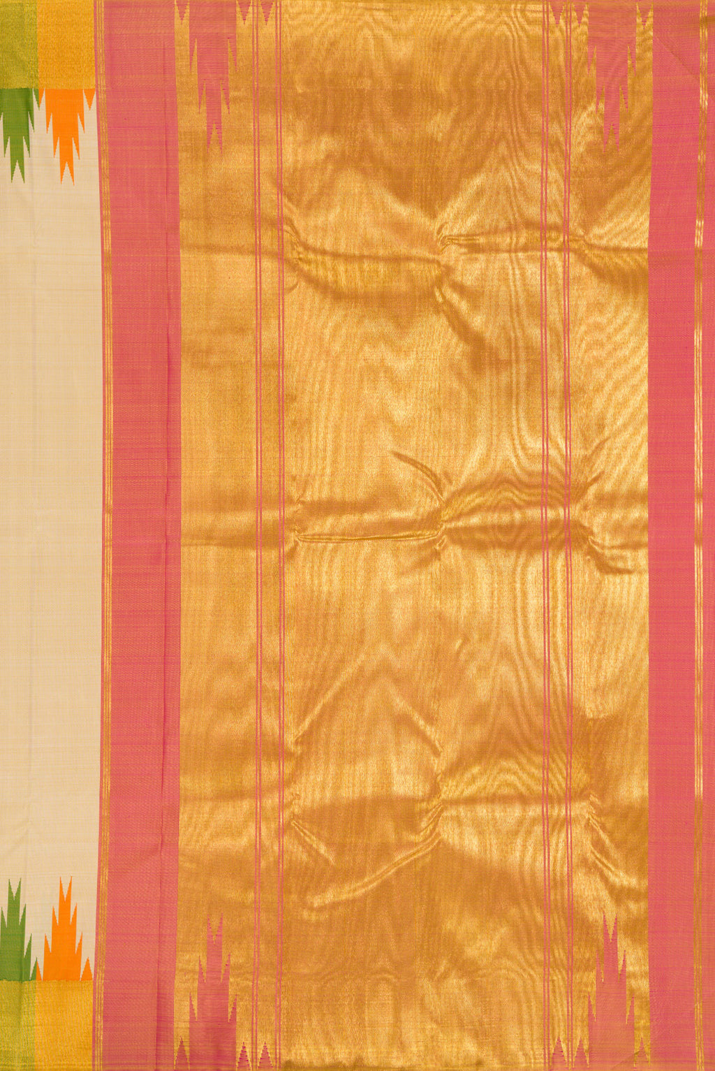 Close up image of the pallu of Beige Dual Tone Kanjivaram Silk Saree with Plain Body and Temple Border. 