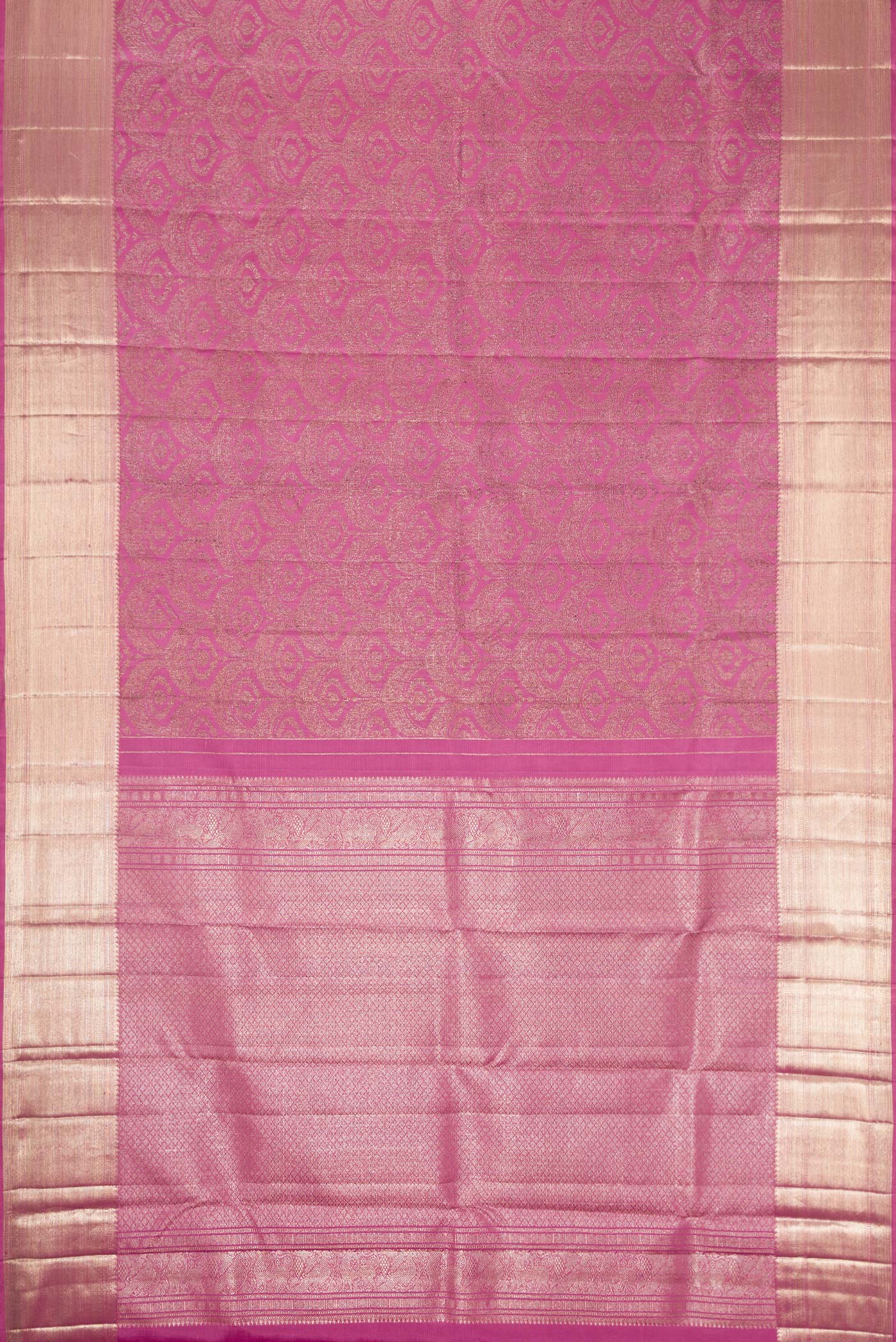 Flat view of Pink Dual Tone Kanchipuram Silk Saree with Zari Brocade on the body and Zari Border. 