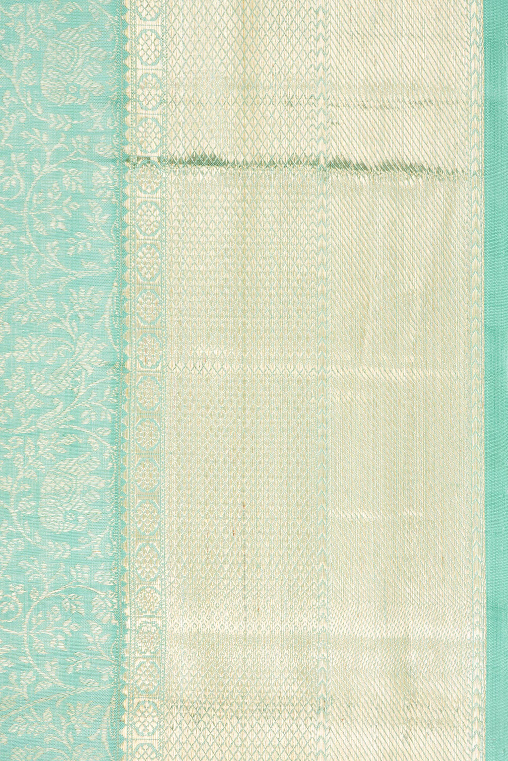Border image of Light Blue Dual Tone Kanchipuram Silk Saree with Zari Brocade on the body and Zari Border. 