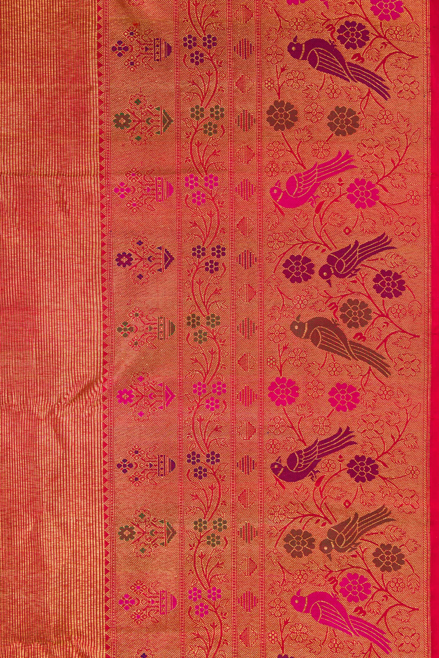 Border image of Dark Pink Dual Tone Kanjivaram Silk Saree with Zari Brocade on the body and Fancy Border. 
