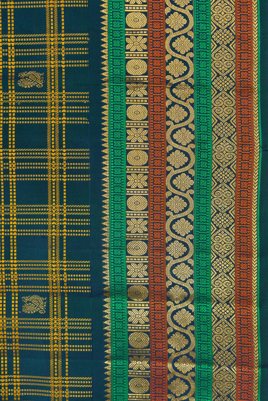 Border image of Pure Silk Pure Zari Navy Blue Dual Tone Kanjivaram Saree with Checked design on the body and Zari Border. 