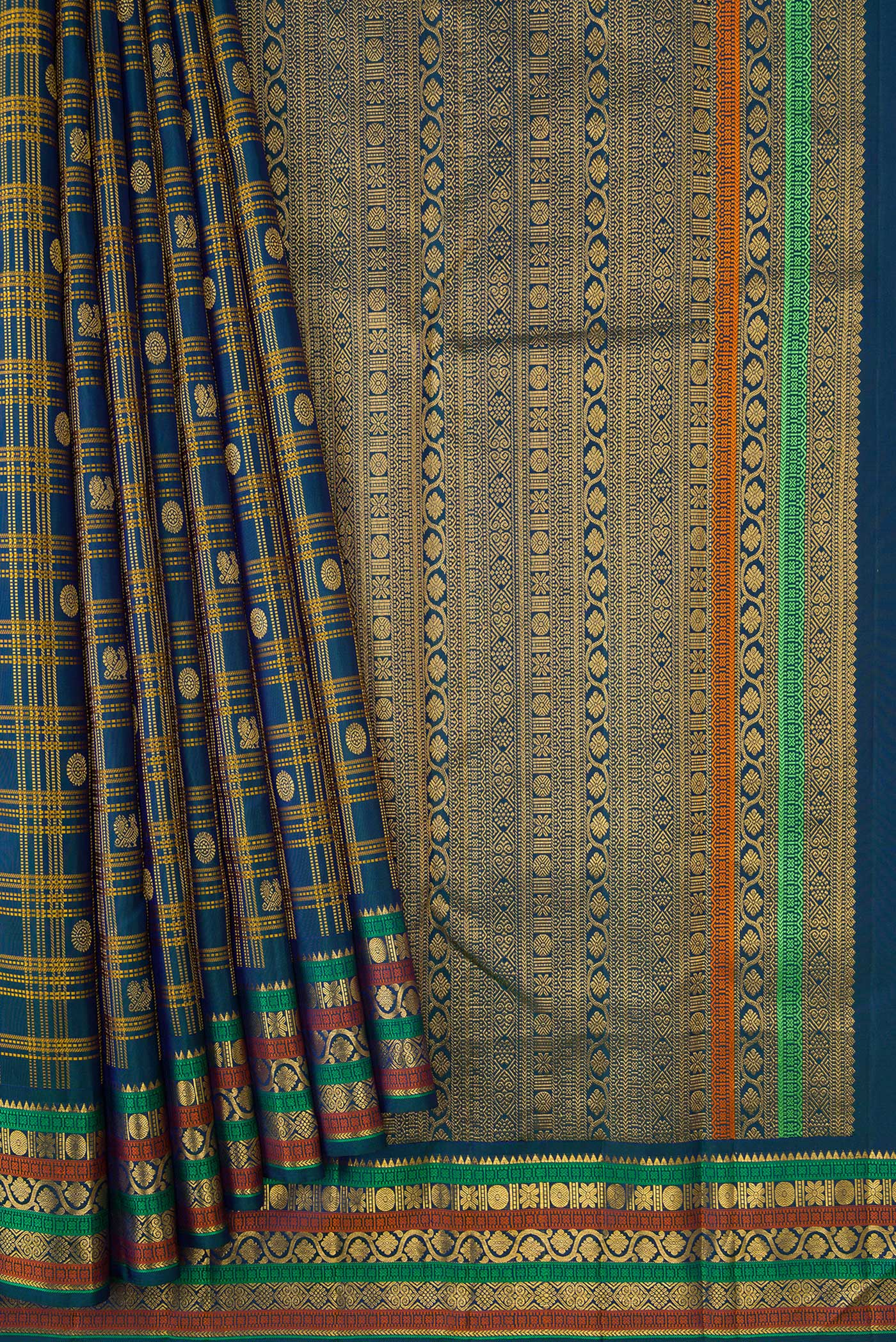 Pleats and pallu of Pure Silk Pure Zari Navy Blue Dual Tone Kanjivaram Saree with Checked design on the body and Zari Border. 