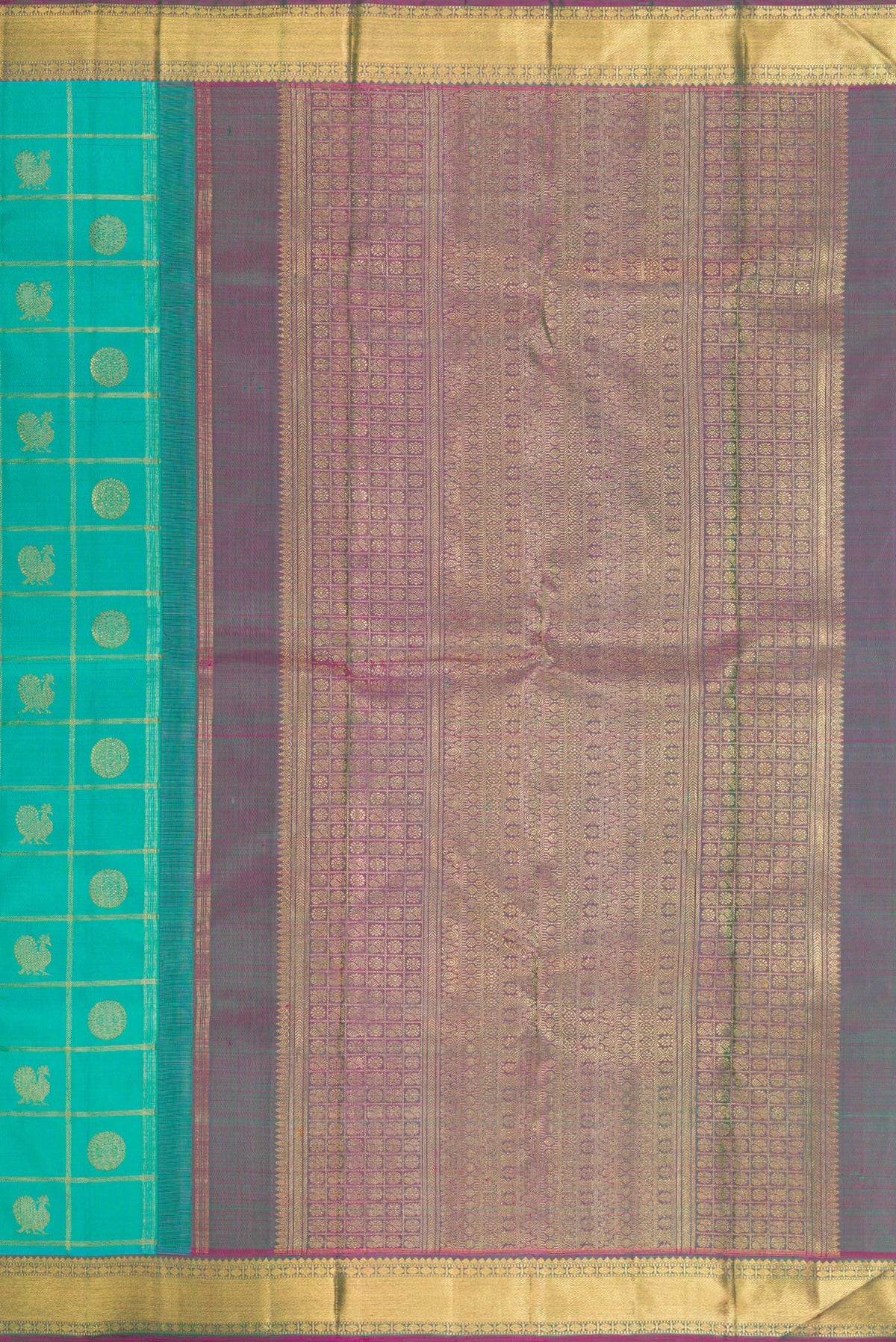 Close up image of the pallu of Pure Silk Pure Zari Sea Green Kanjivaram Saree with Checked design on the body and Zari Border. 
