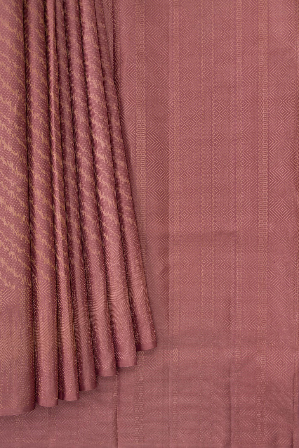 Pleats and pallu of Rose Gold Dual Tone Soft Silk Saree with Zari Brocade on the body and Fancy Border. 