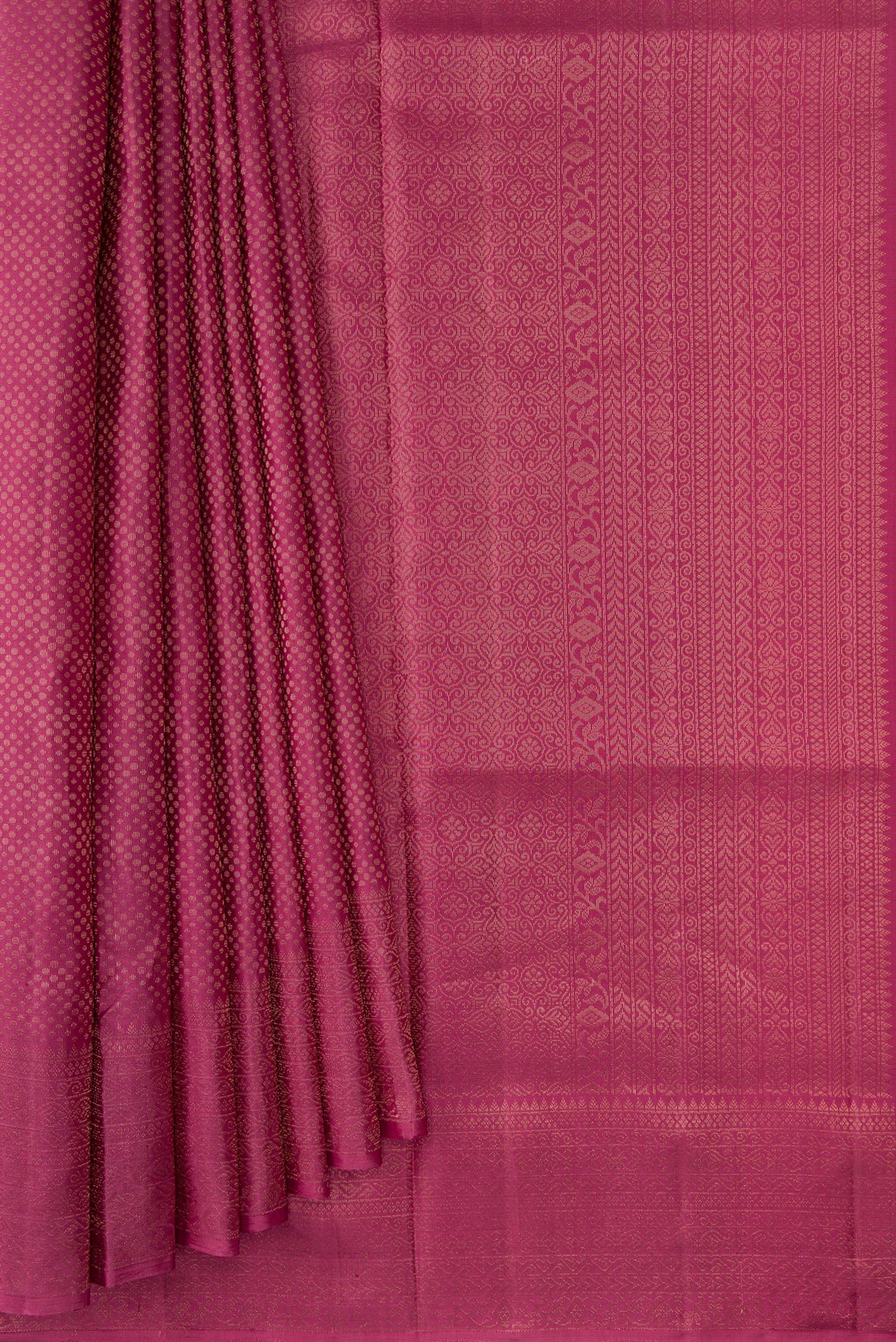 Pleats and pallu of Pink Dual Tone Soft Silk Saree with Zari Brocade on the body and Fancy Border. 