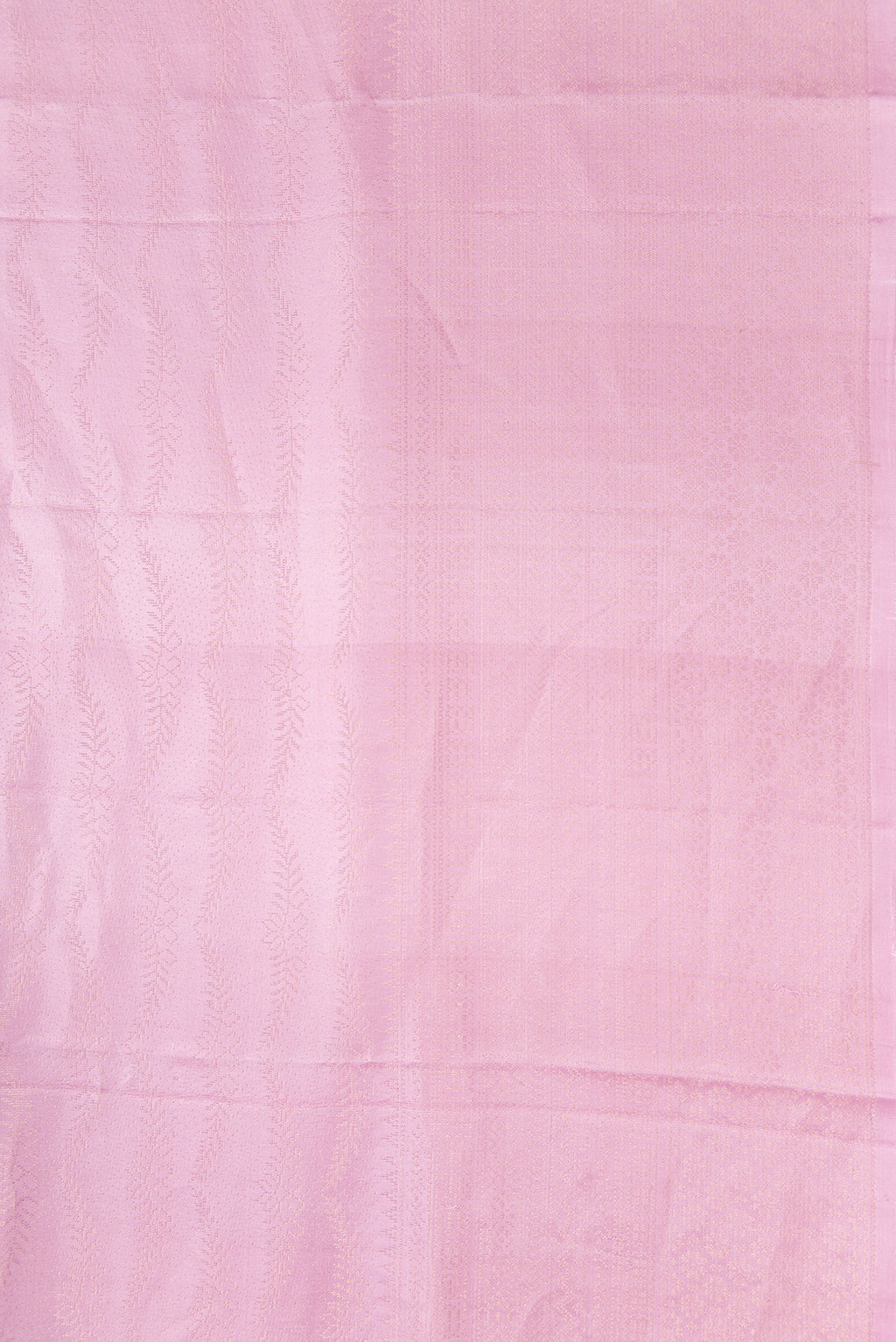 Border image of Pink Dual Tone Soft Silk Saree with Zari Brocade on the body and Fancy Border. 