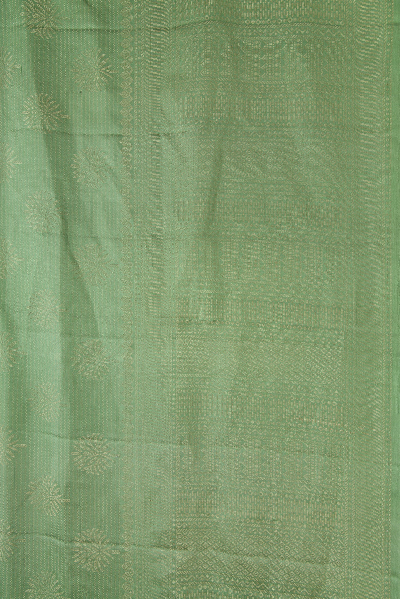 Border image of Pista Green Dual Tone Soft Silk Saree with Zari Brocade on the body and Fancy Border. 