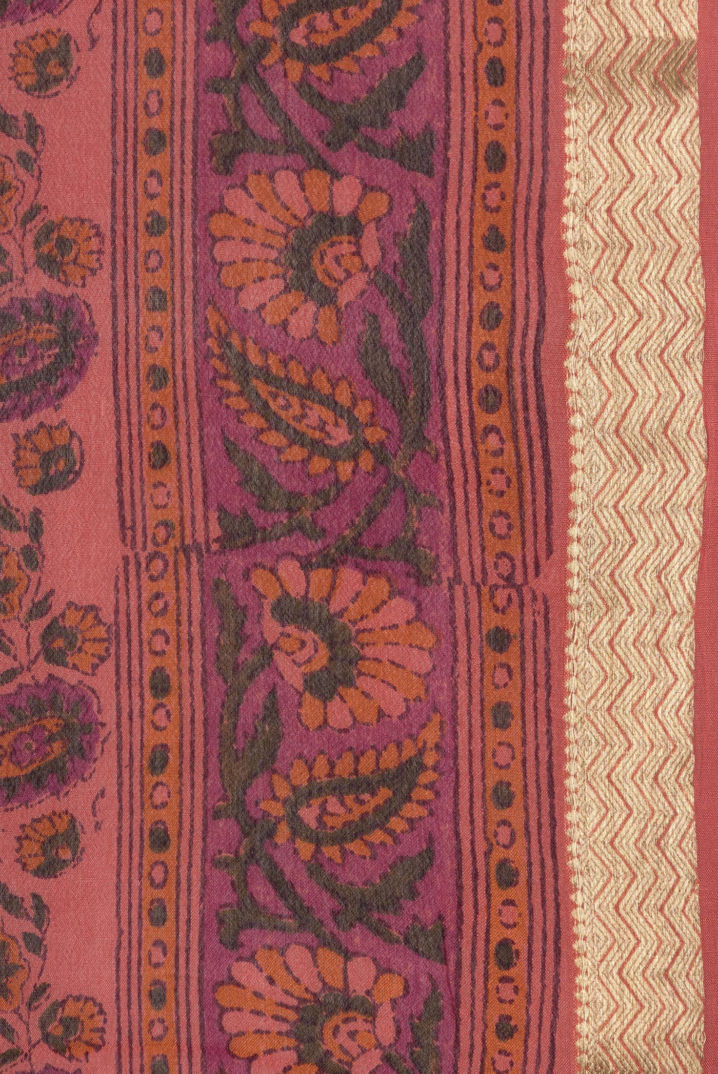 Border image of Golden Peach Dual Tone Crepe Saree with Printed design on the body and Zari Border. 