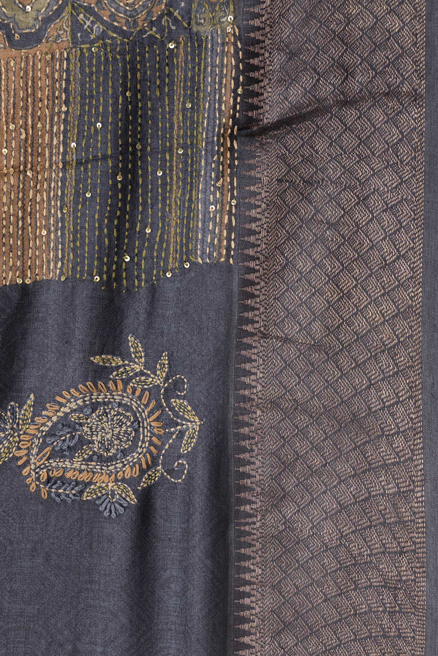 Border image of Black Dual Tone Tussar Silk Saree with Embroidery on the body and Zari Border. 
