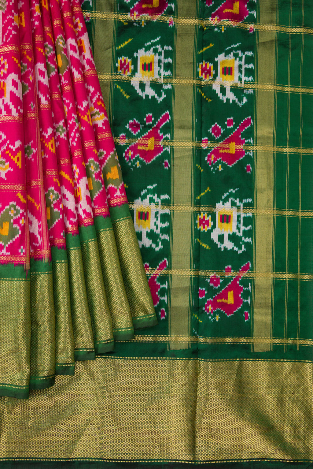 Pleats and pallu of Pink Dual Tone Double Ikat Saree with Ikat Print on the body and Zari Border. 